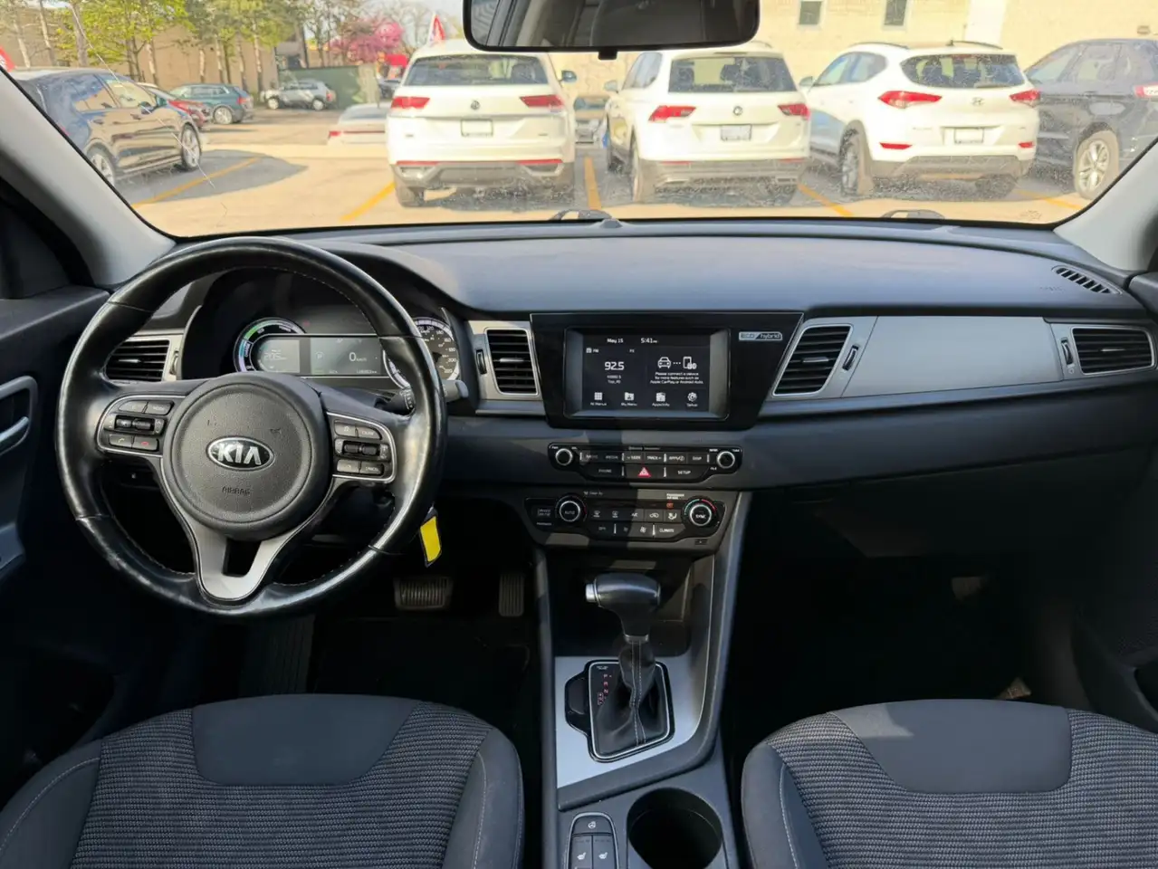 Kia Niro снимка Kia Niro
