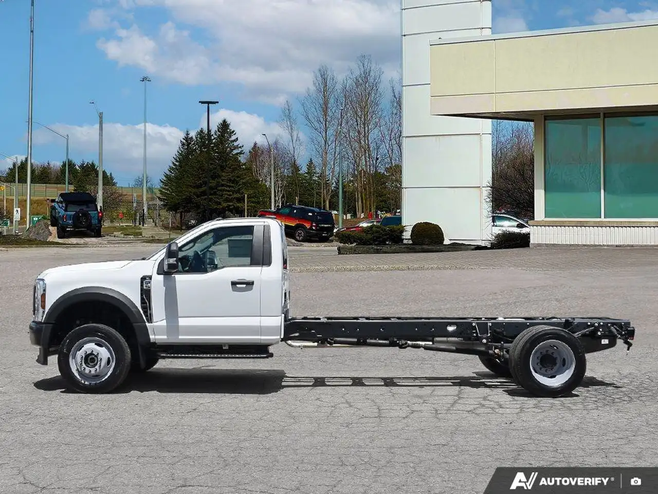 Ford F-550 Super Duty снимка Ford F-550 Super Duty