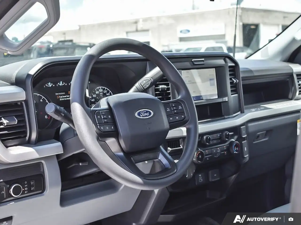 Ford F-550 Super Duty снимка Ford F-550 Super Duty