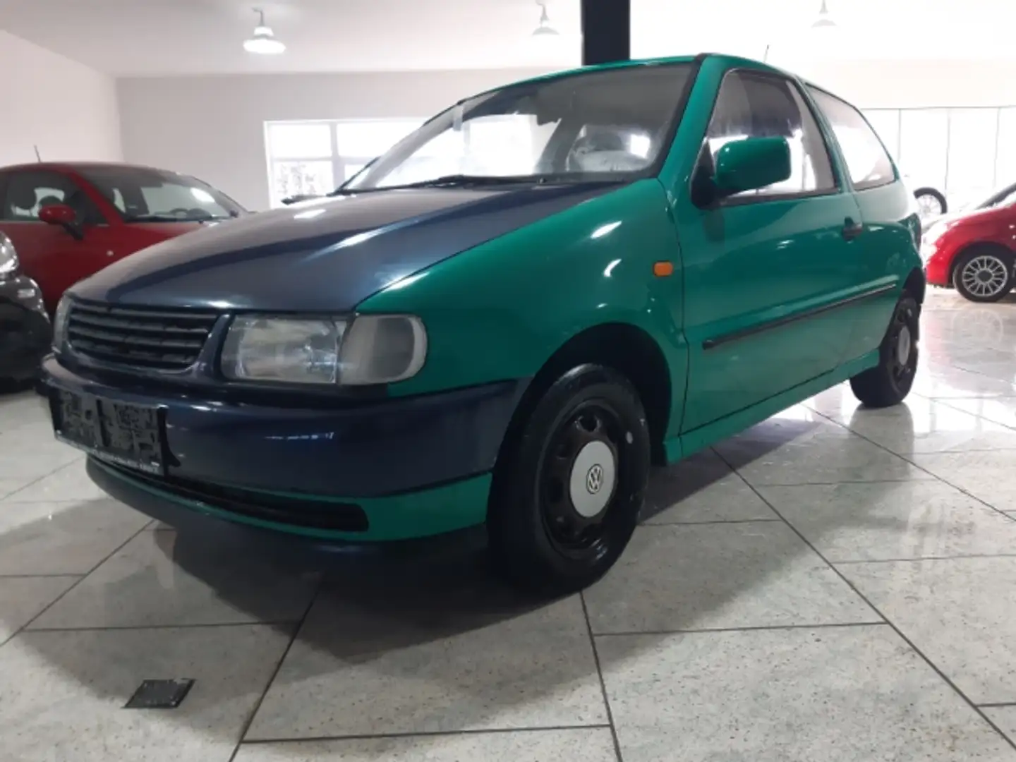 Volkswagen Polo III Scheinwerferreg. teilb.Rücksb ABS Servo Airb Grün - 1