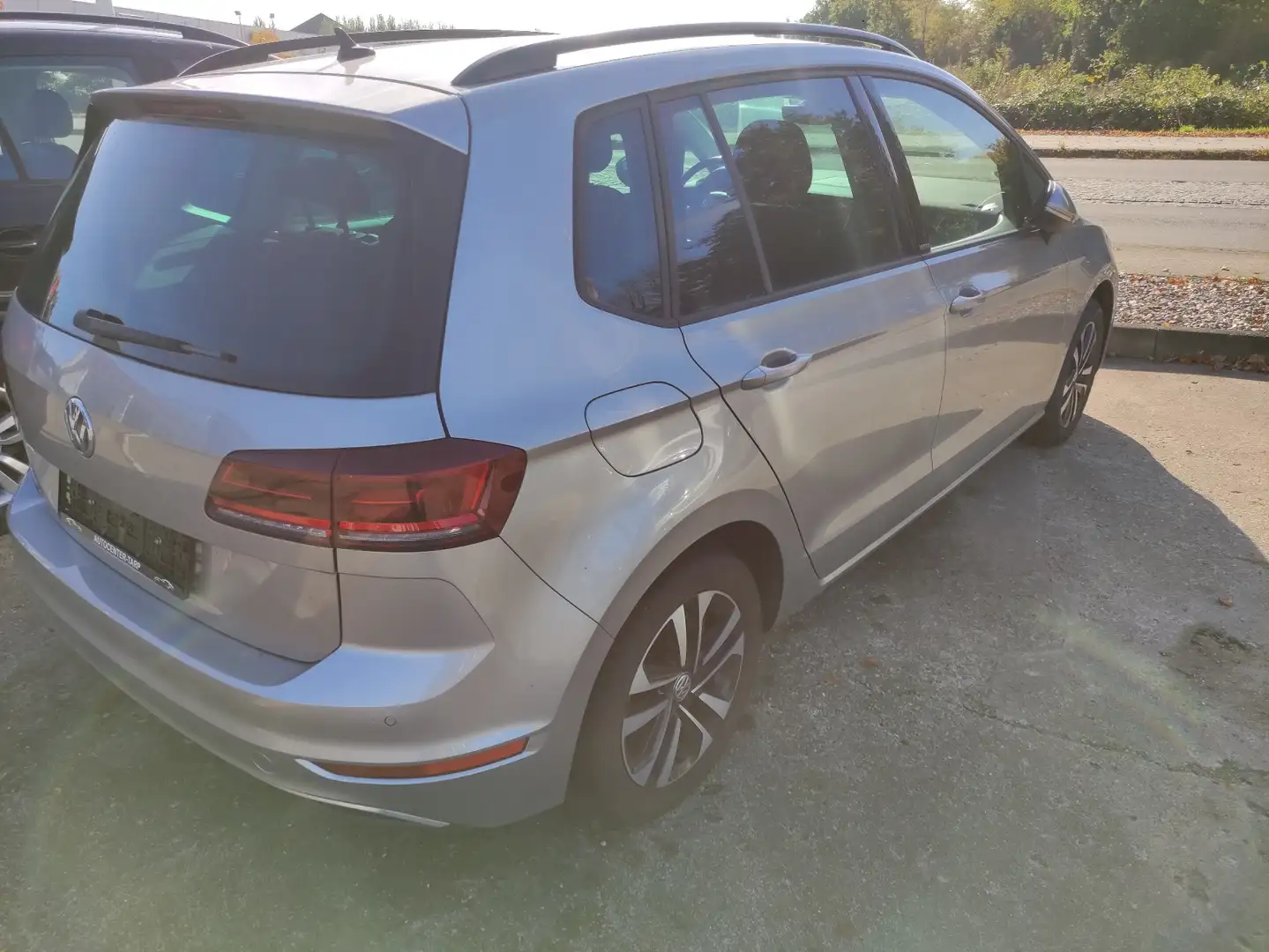 Volkswagen Golf Sportsvan United Grau - 1