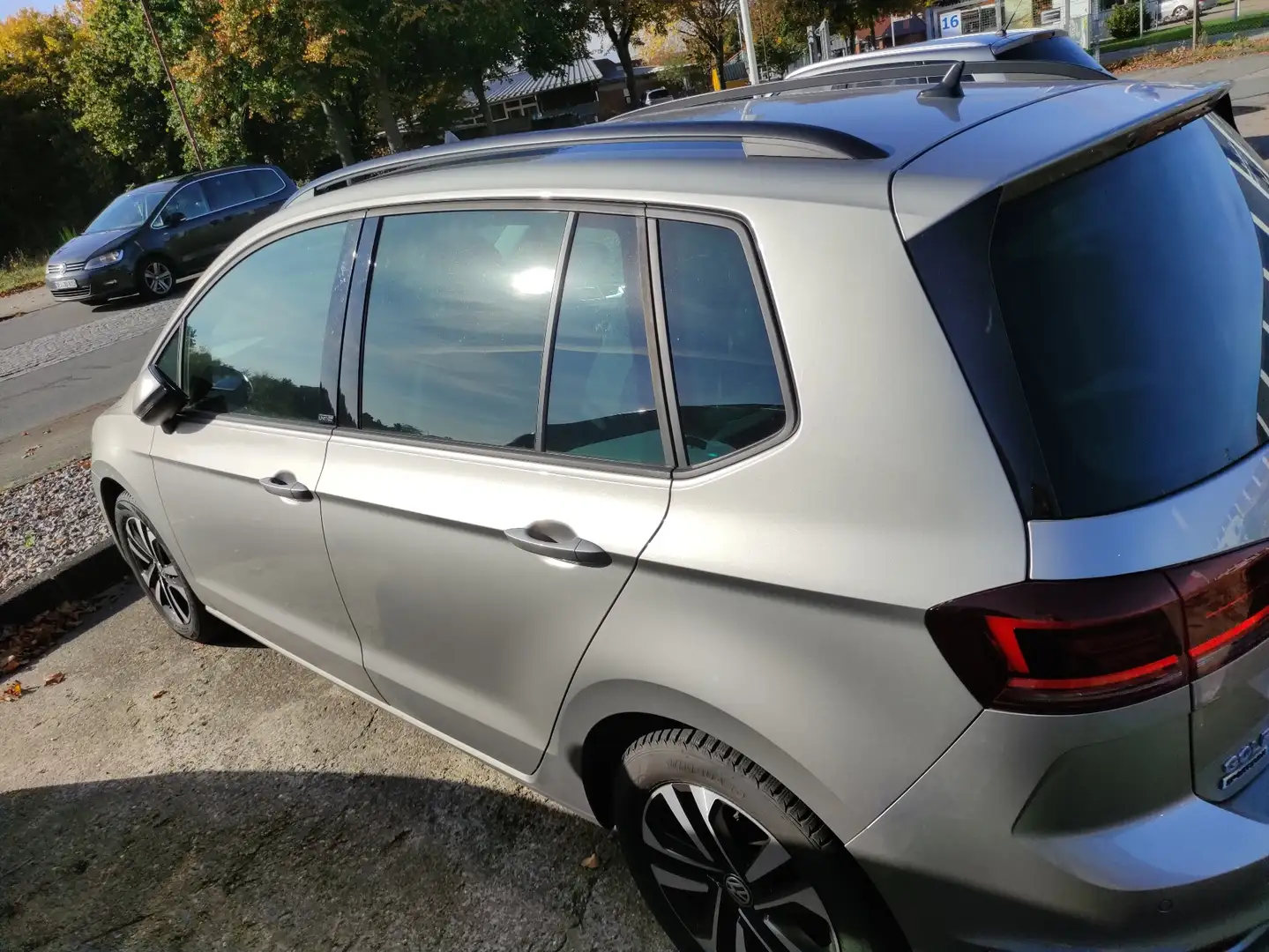 Volkswagen Golf Sportsvan United Grau - 2