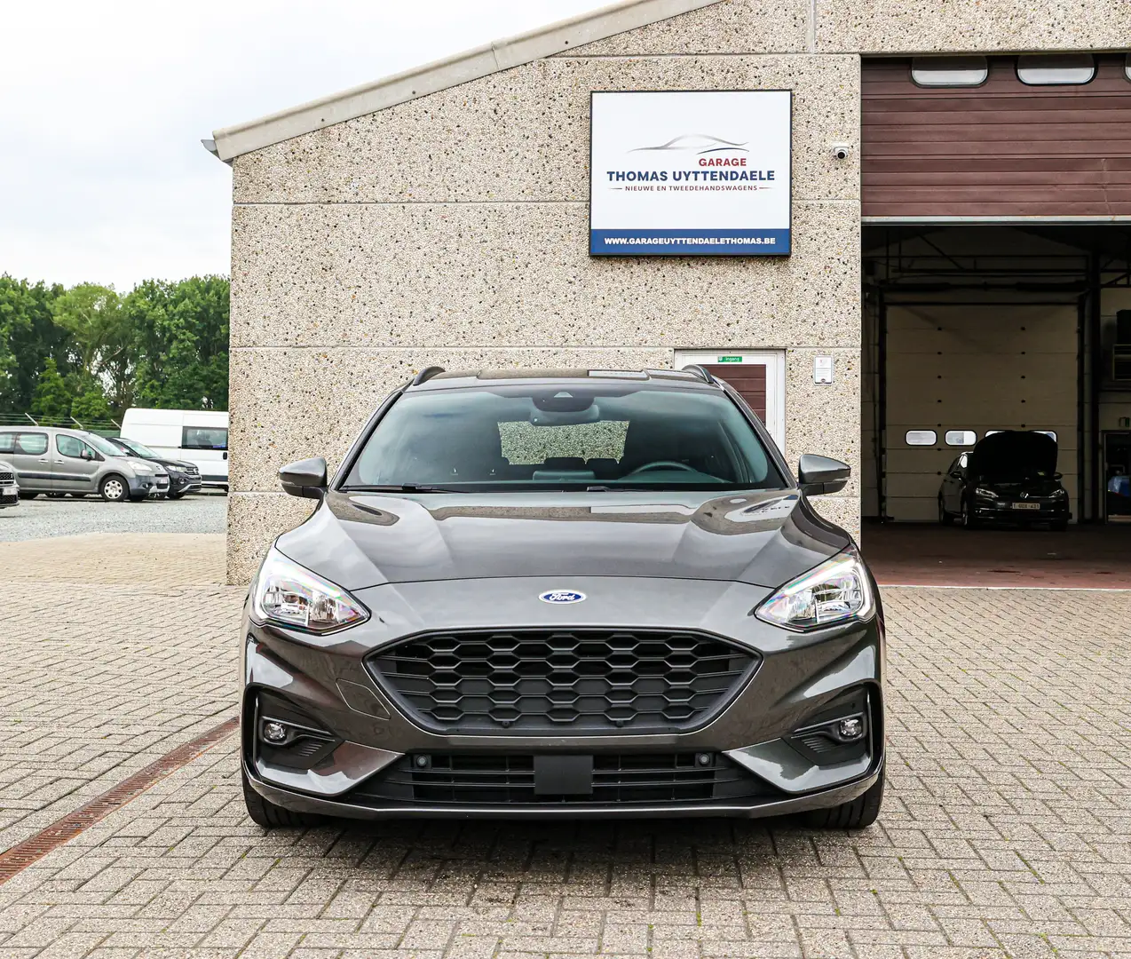 Ford Focus ST-LINE*CAMERA*NAVIGATIE*ELECT-KOFFER*APPLE-CARPLA Gris - 2