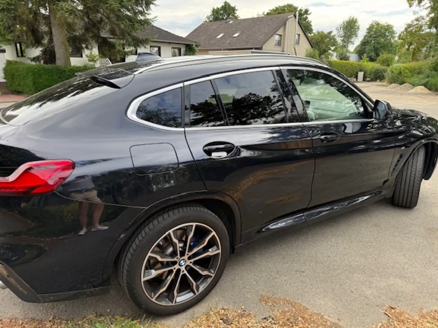 BMW X4 X4 xDrive30i M Sport Navi. xLine HK AHK DAB LED Black - 2