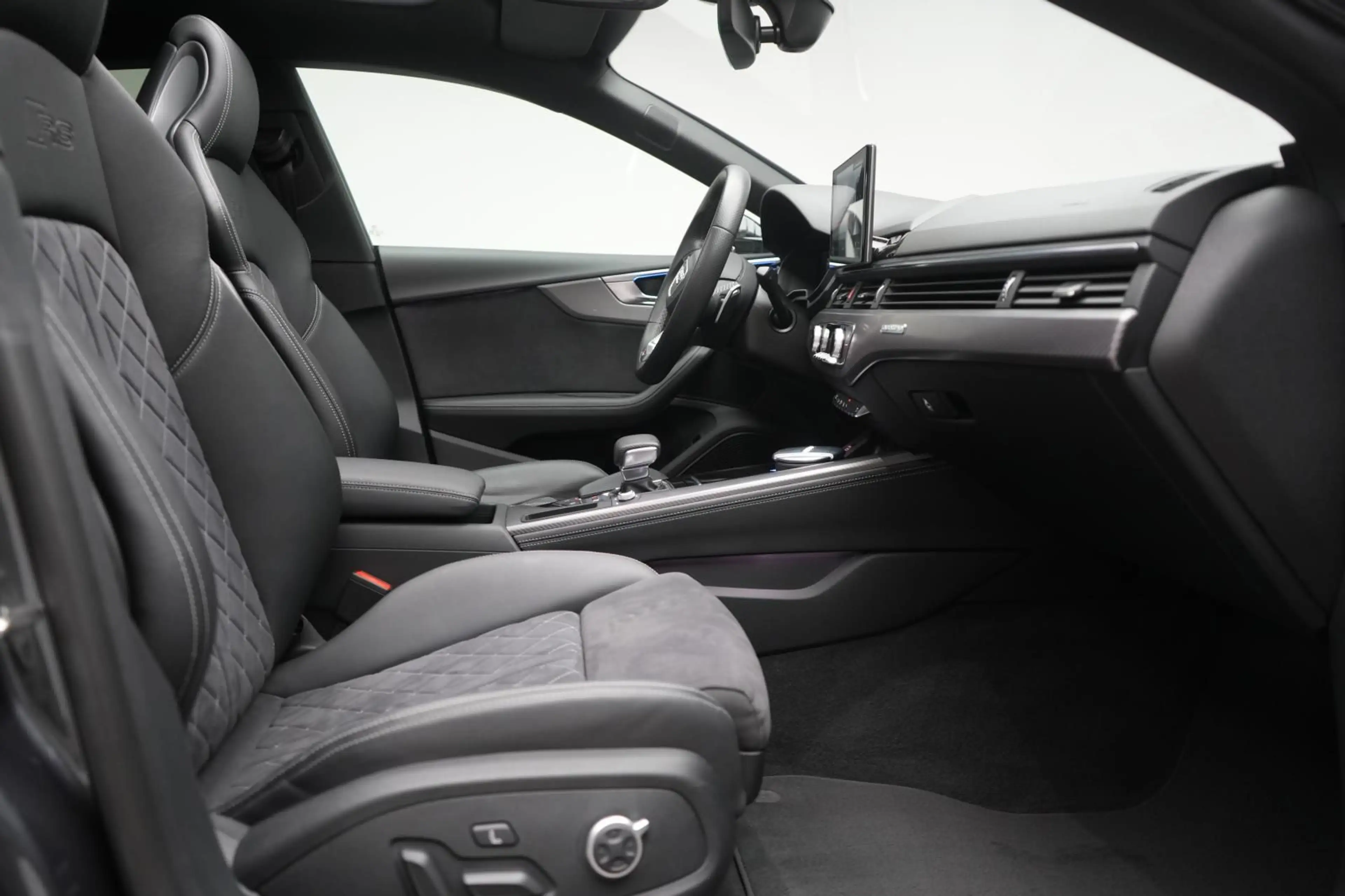 Audi RS5 TFSI quattro 360Kamera/Matrix/B&O/Pano/Lane/ — photo 7