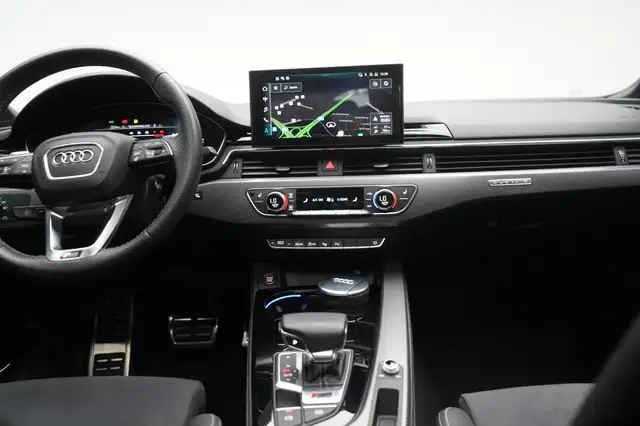 Audi RS5 view 14