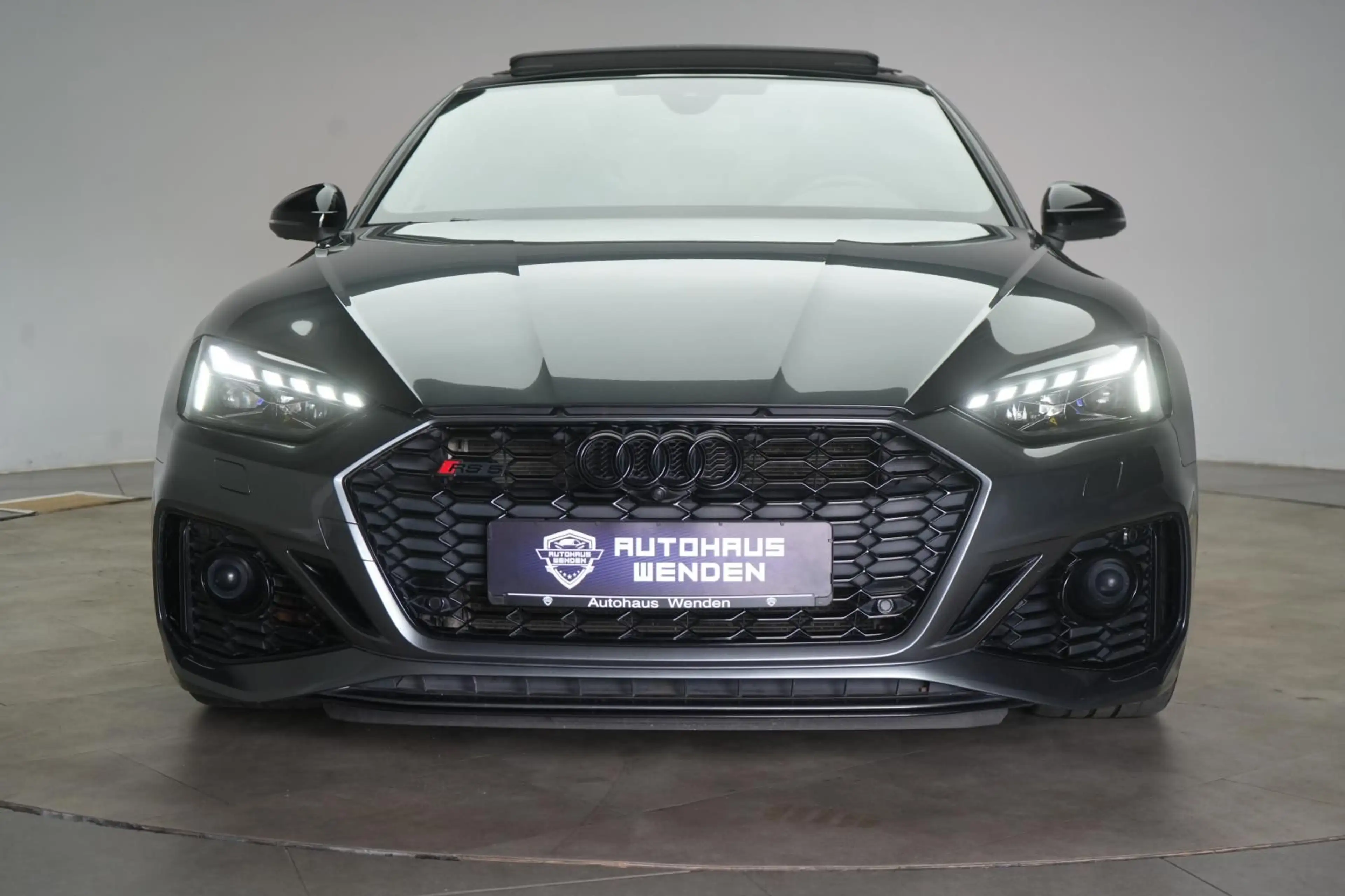 Audi RS5 TFSI quattro 360Kamera/Matrix/B&O/Pano/Lane/ — photo 2