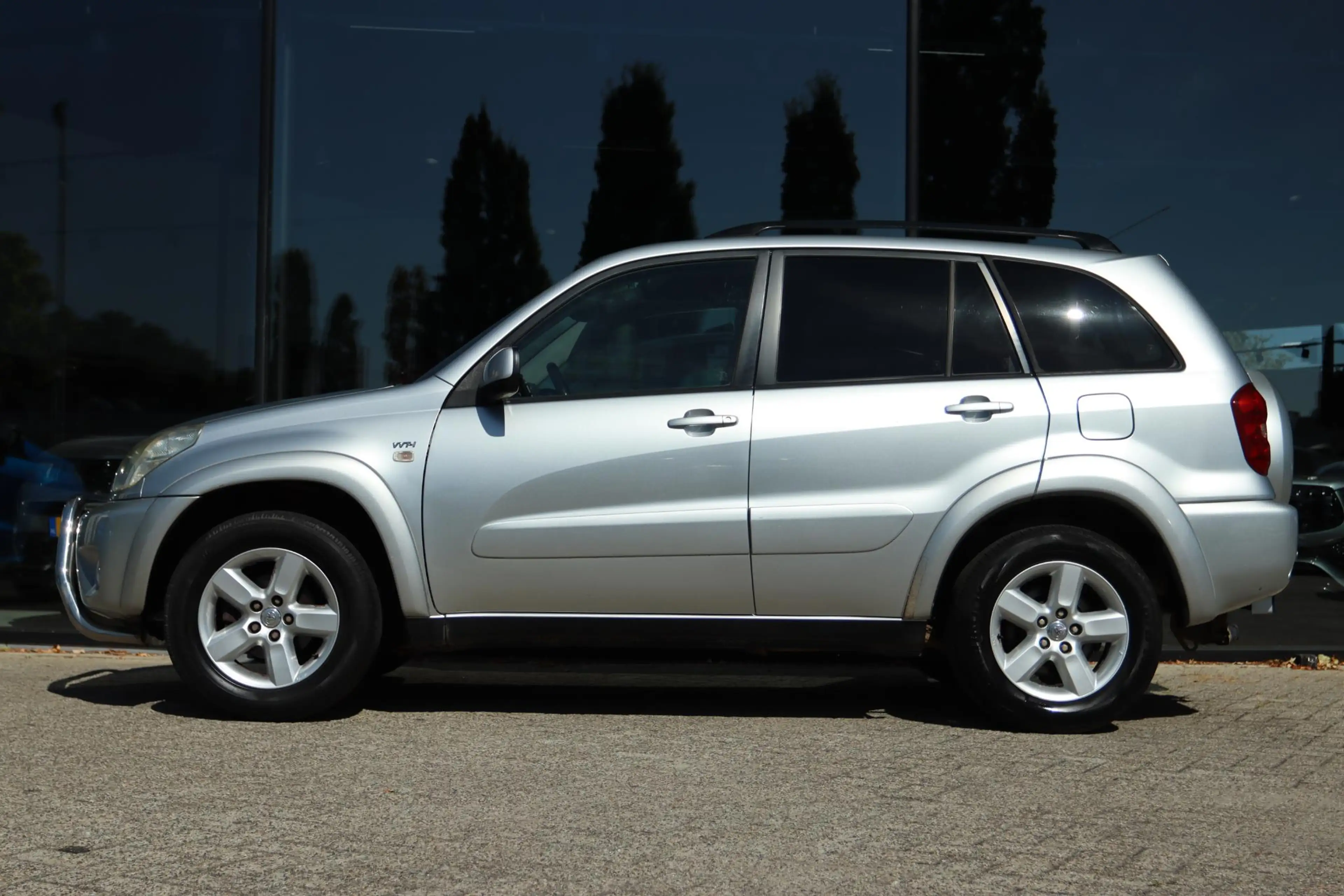 Toyota RAV 4 2.0-16V VVT-I SPECIAL EDITION | LEDER | TREKHAAK A — photo 10