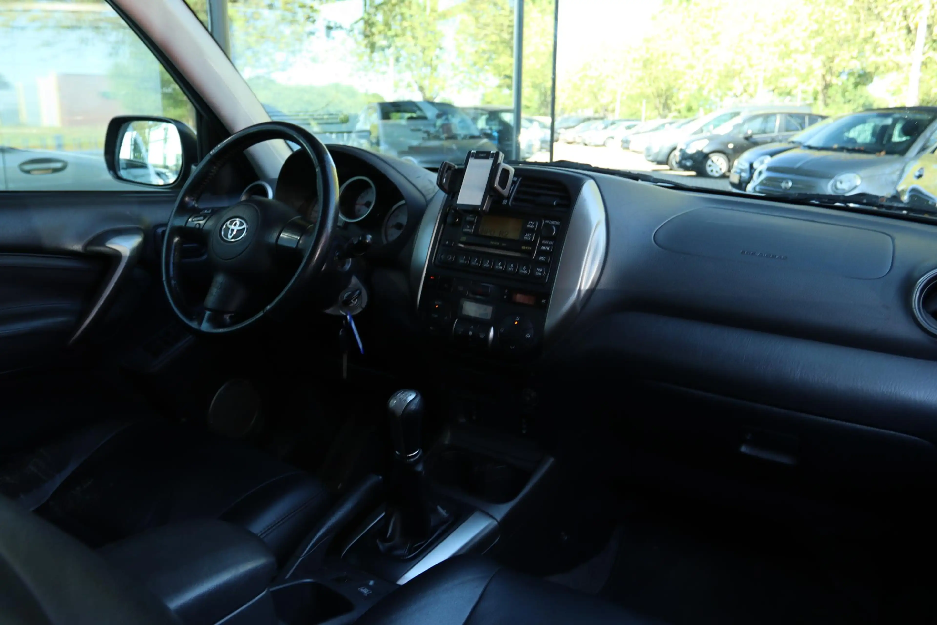 Toyota RAV 4 2.0-16V VVT-I SPECIAL EDITION | LEDER | TREKHAAK A — photo 5