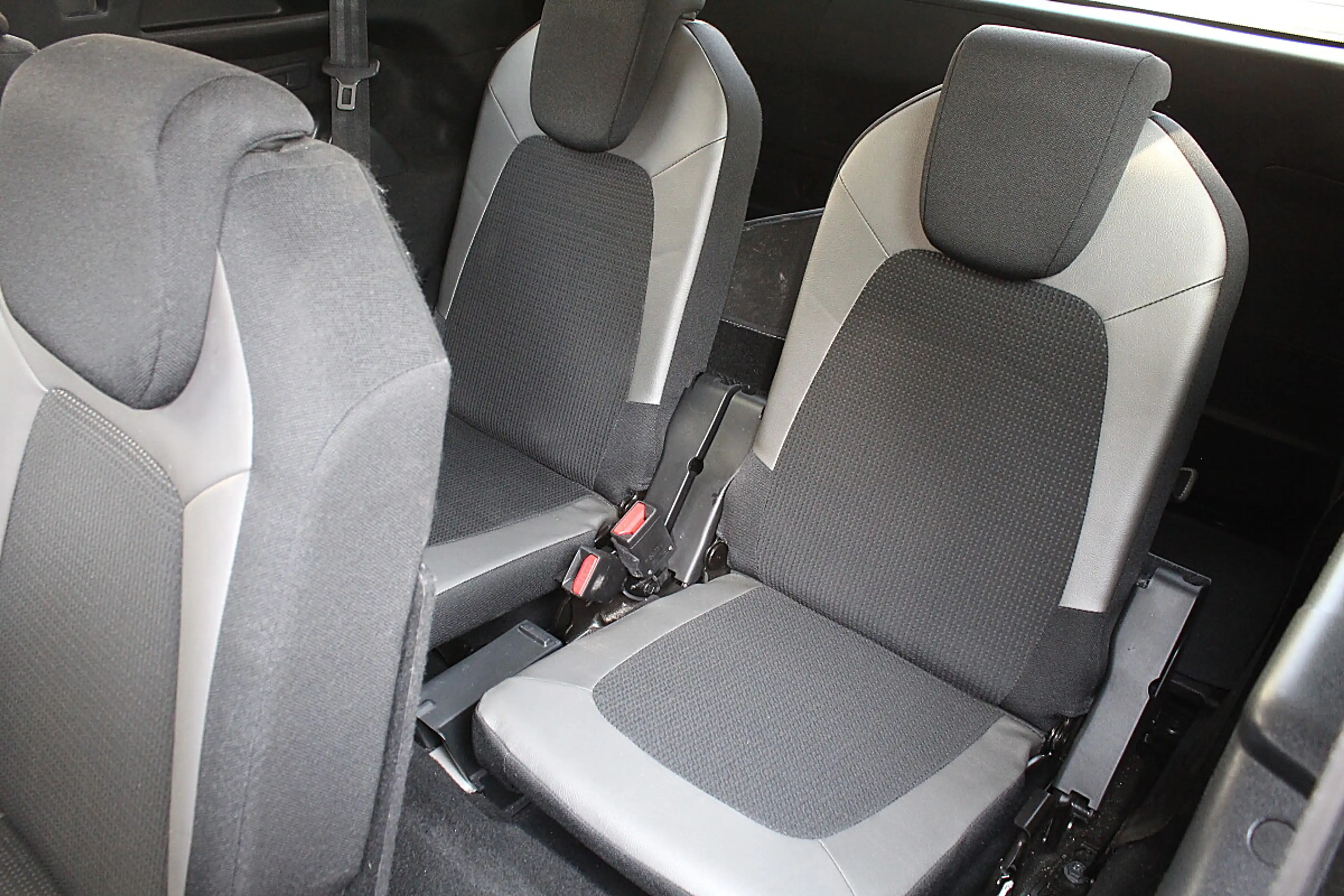 Citroen Grand C4 SpaceTourer Grand C4 Spacetourer BlueHDI 130 Aut. *7-SITZER* — photo 12