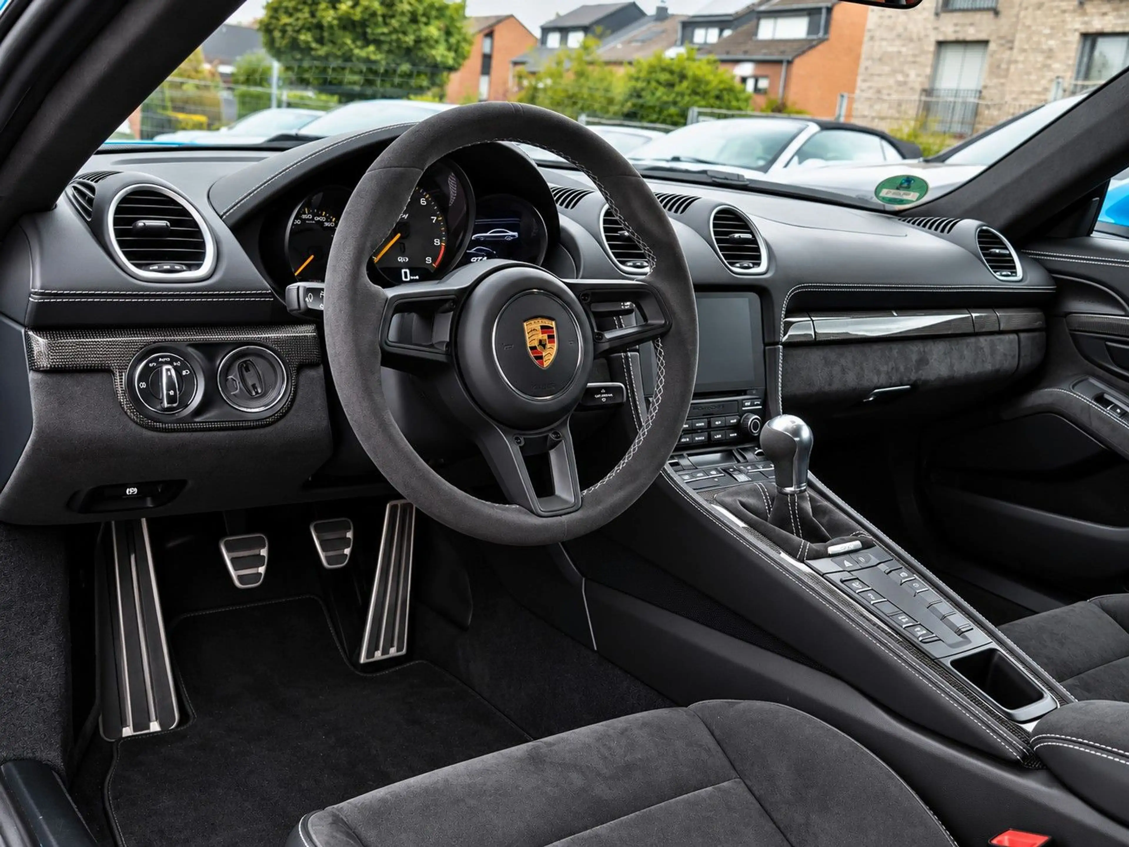 Porsche Cayman GT4/BRD/2.Hd/Carbon/Akrapovic — photo 8