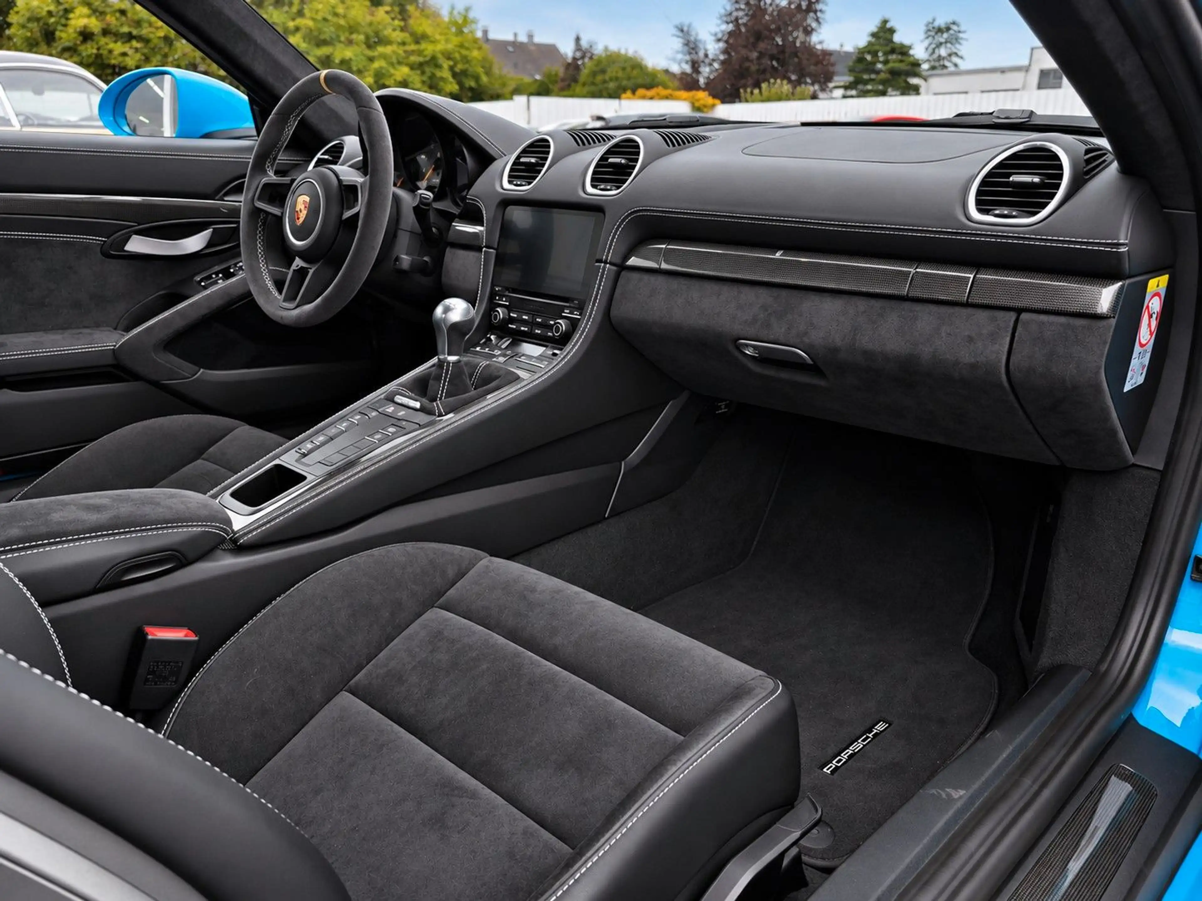 Porsche Cayman GT4/BRD/2.Hd/Carbon/Akrapovic — photo 11