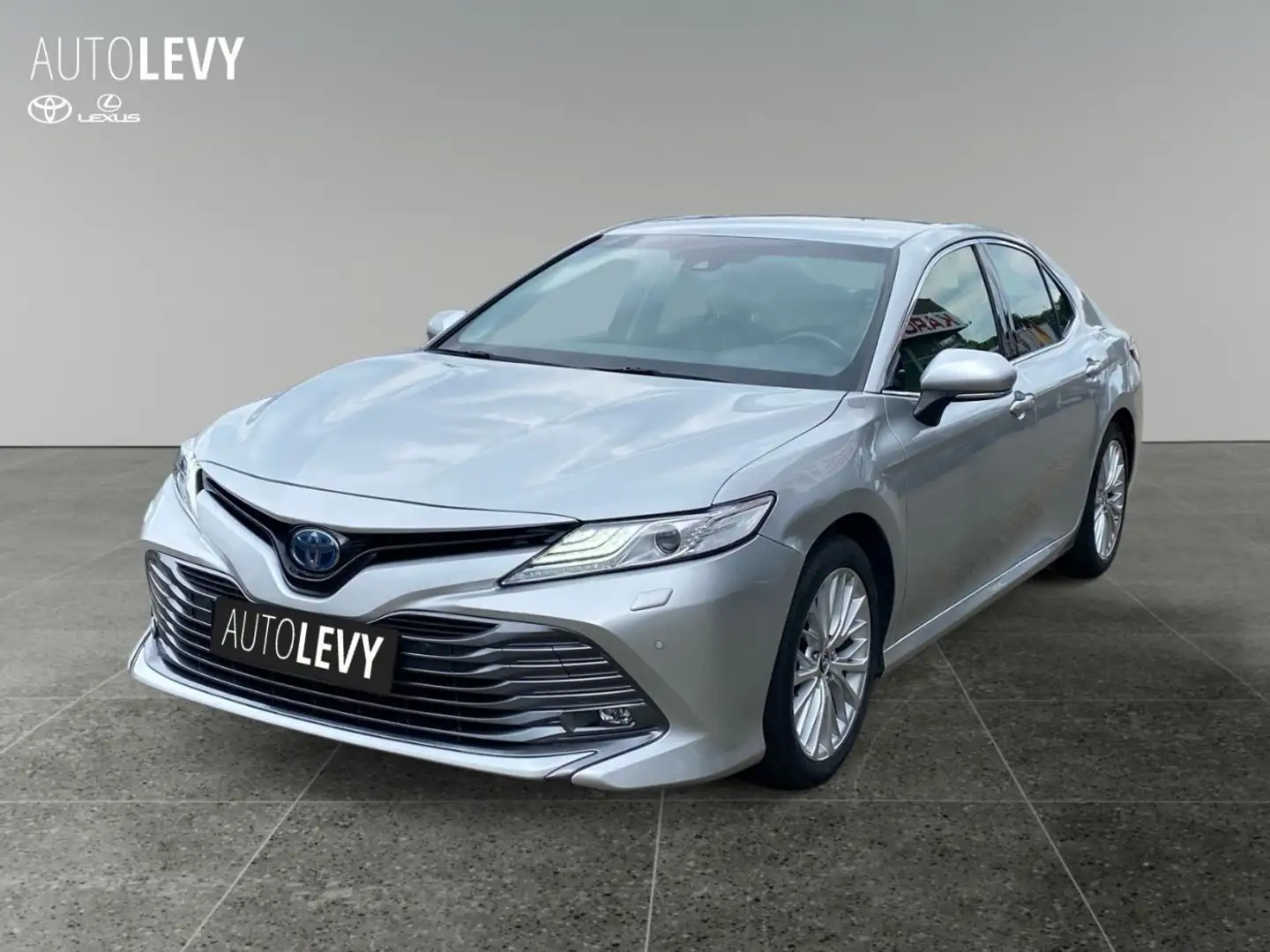 Toyota Camry 2.5 Hybrid Executive *KAMERA*PDC*NAVI* - 2