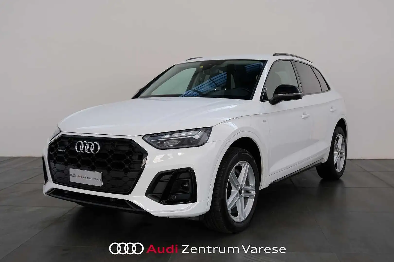Audi Q5 40 TDI 204CV Quattro Stronic MHEV Sline Bianco - 1