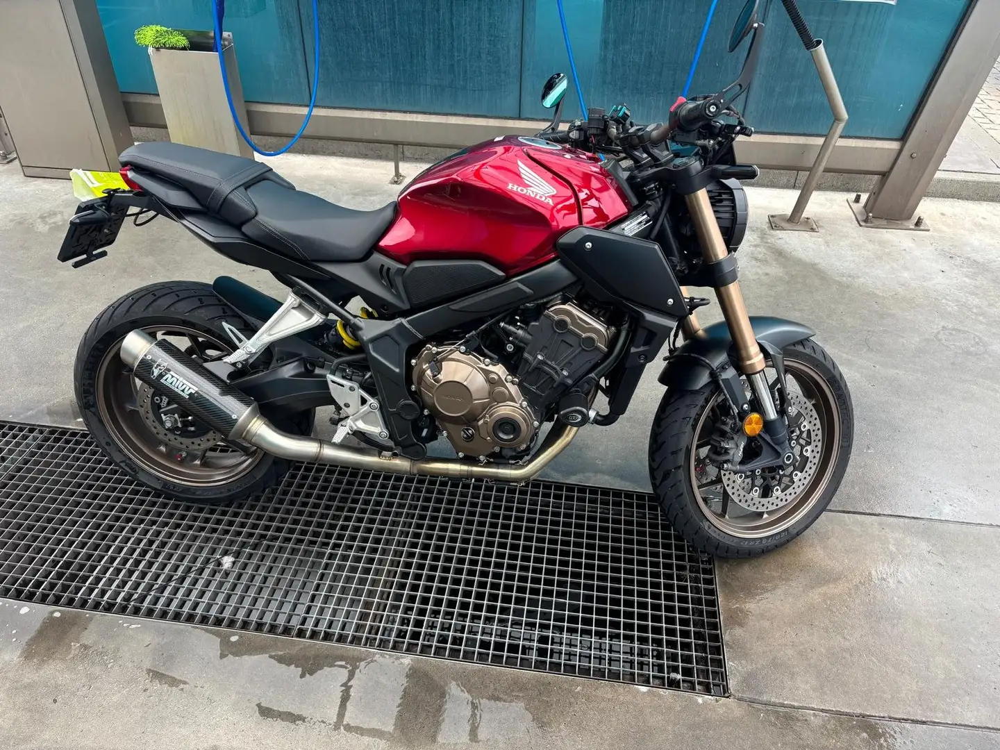 Honda CB 650 CB 650 R Rood - 2