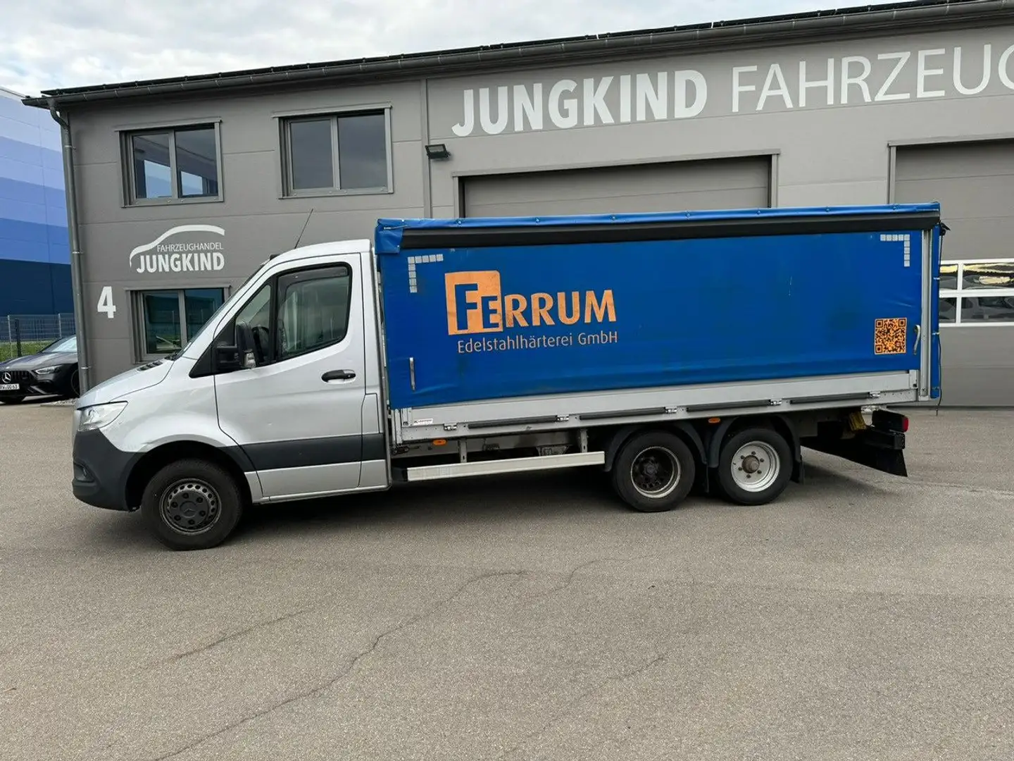 Mercedes-Benz Sprinter 519 CDI Pritsche+Plane 6x2 XXL Silber - 2