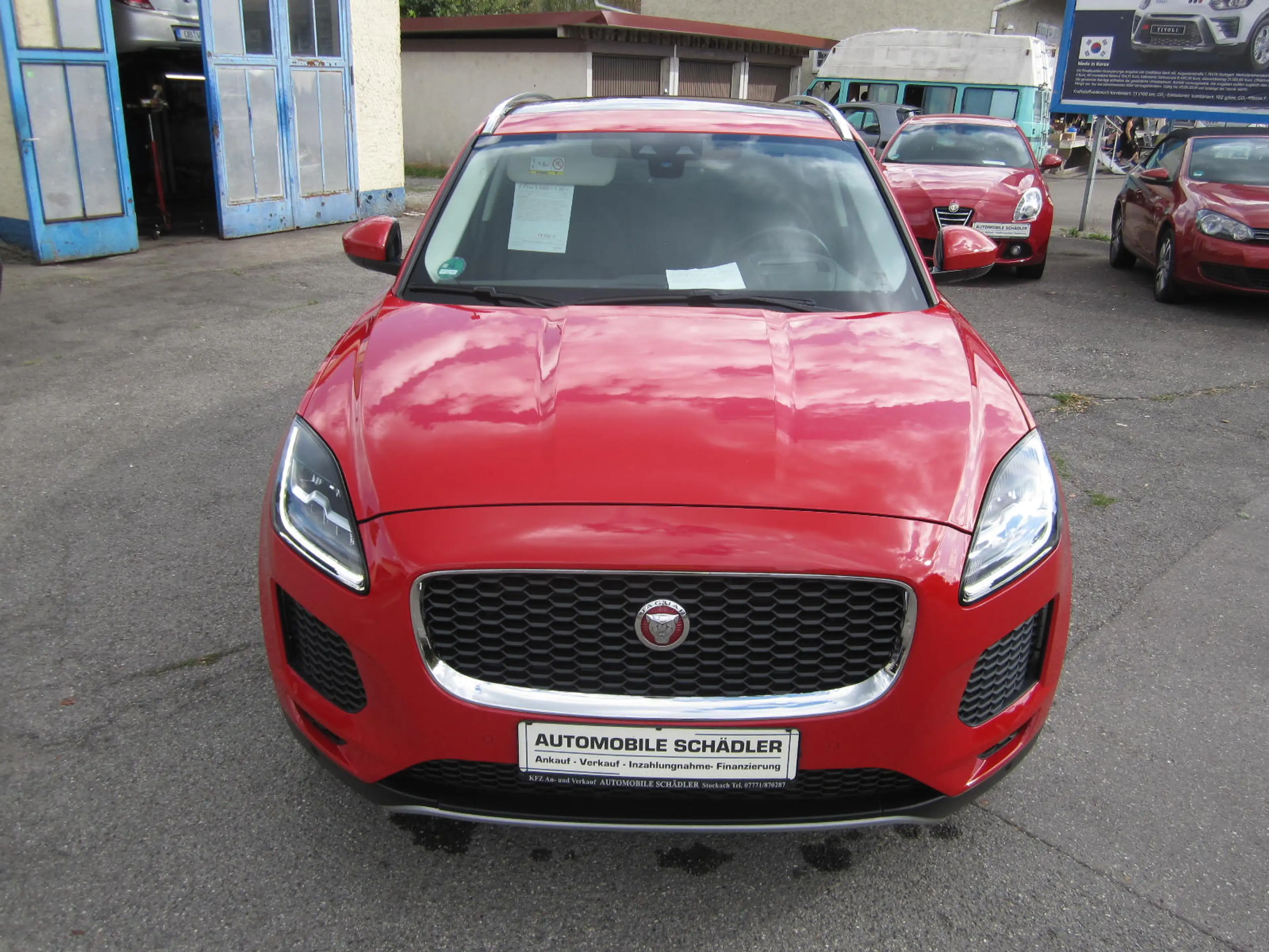 Jaguar E-Pace S AWD ~ 1. Hd ~ AHK — photo 4