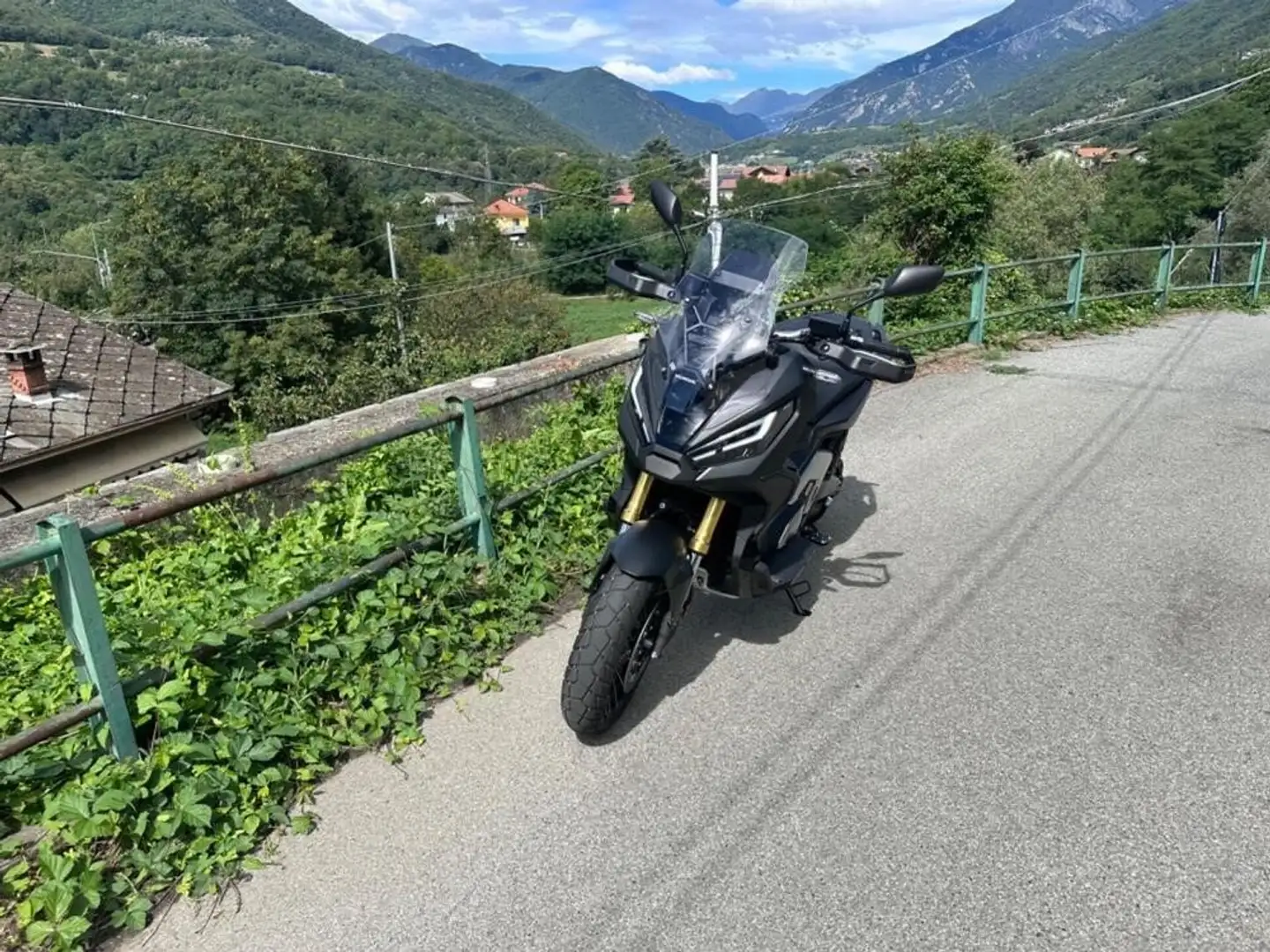 Honda X-ADV Negru - 2