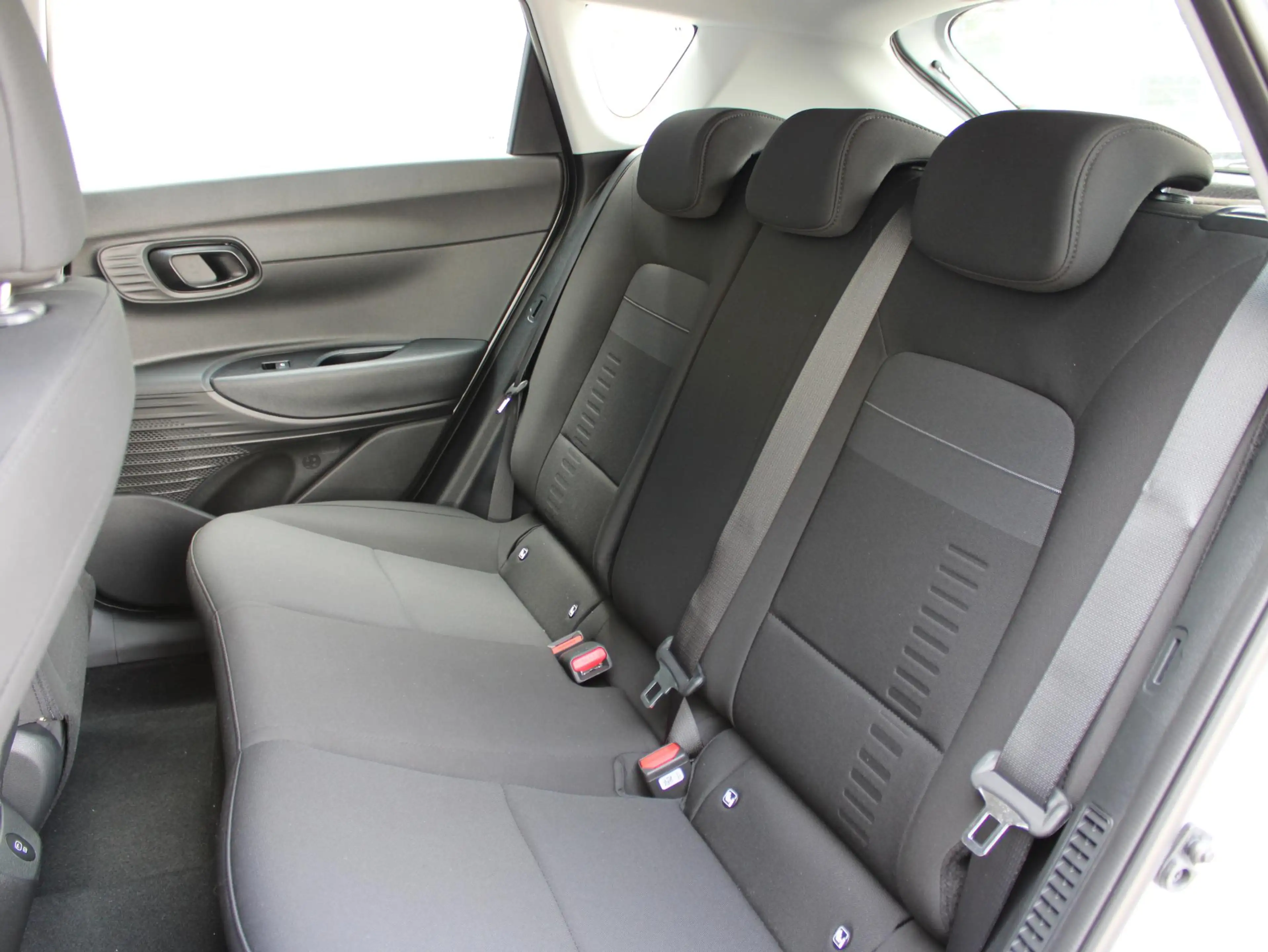 Hyundai BAYON 1.0 T-GDI Comfort — photo 10