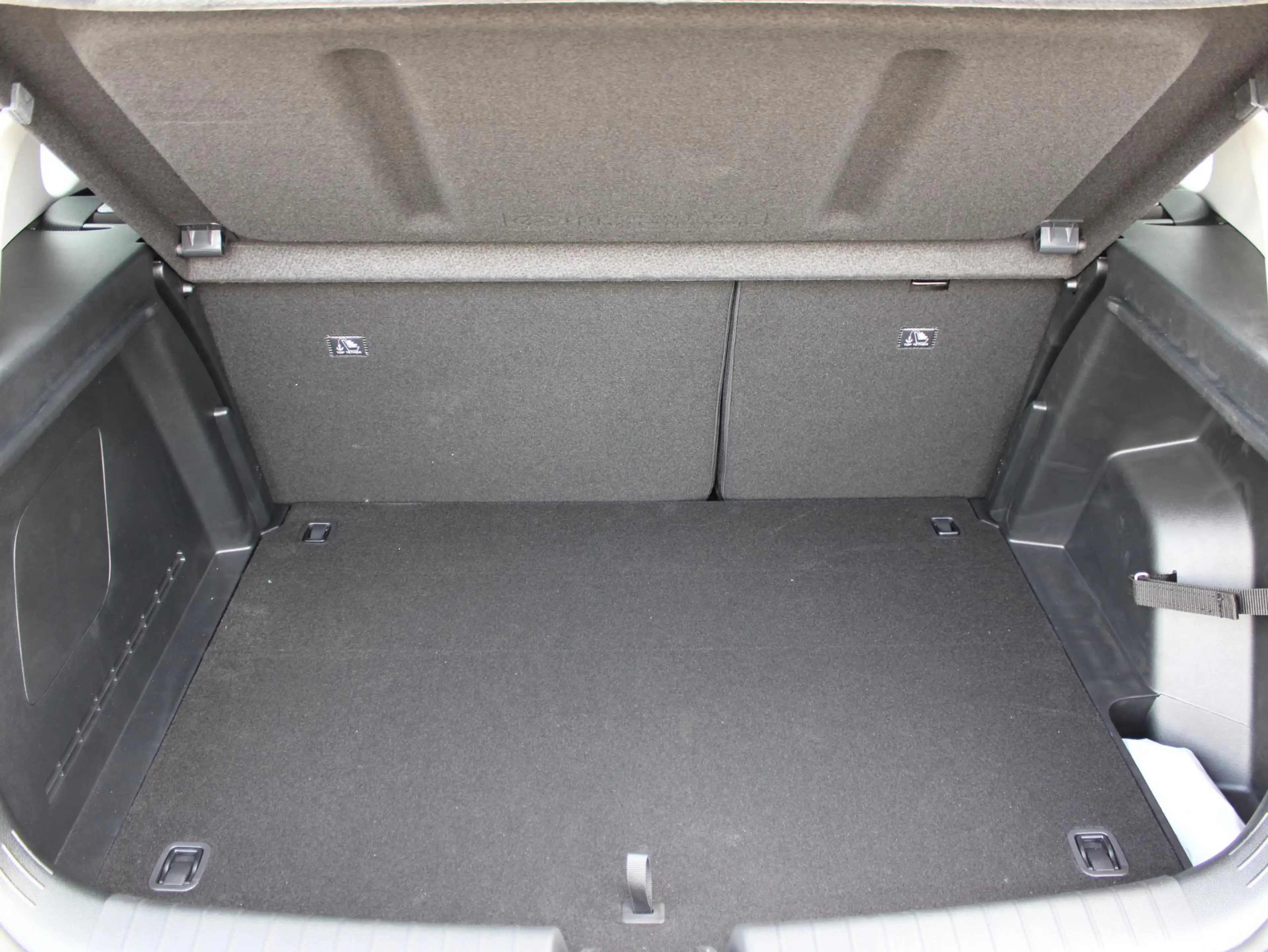 Hyundai BAYON 1.0 T-GDI Comfort — photo 11