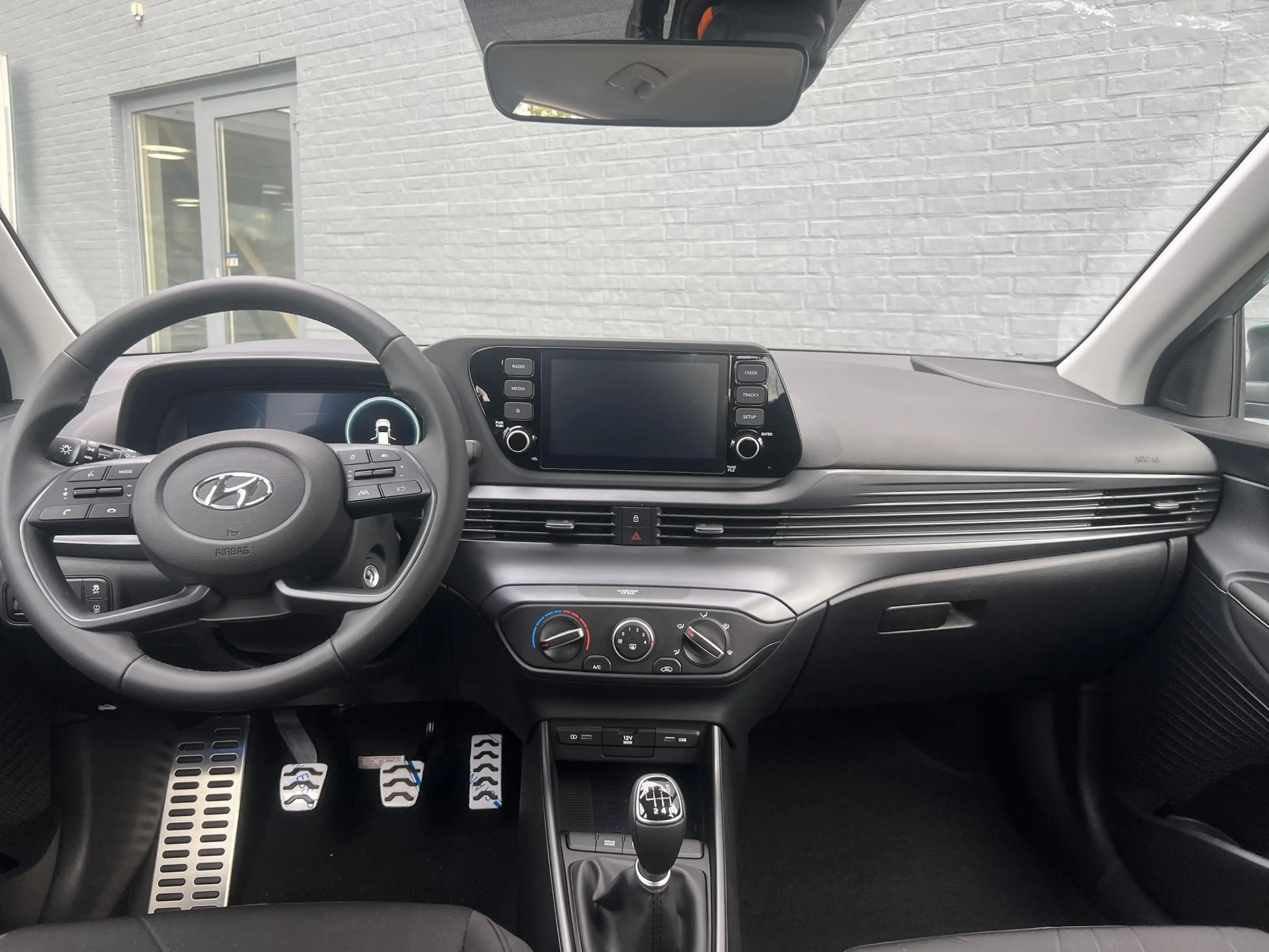 Hyundai BAYON 1.0 T-GDI Comfort — photo 12