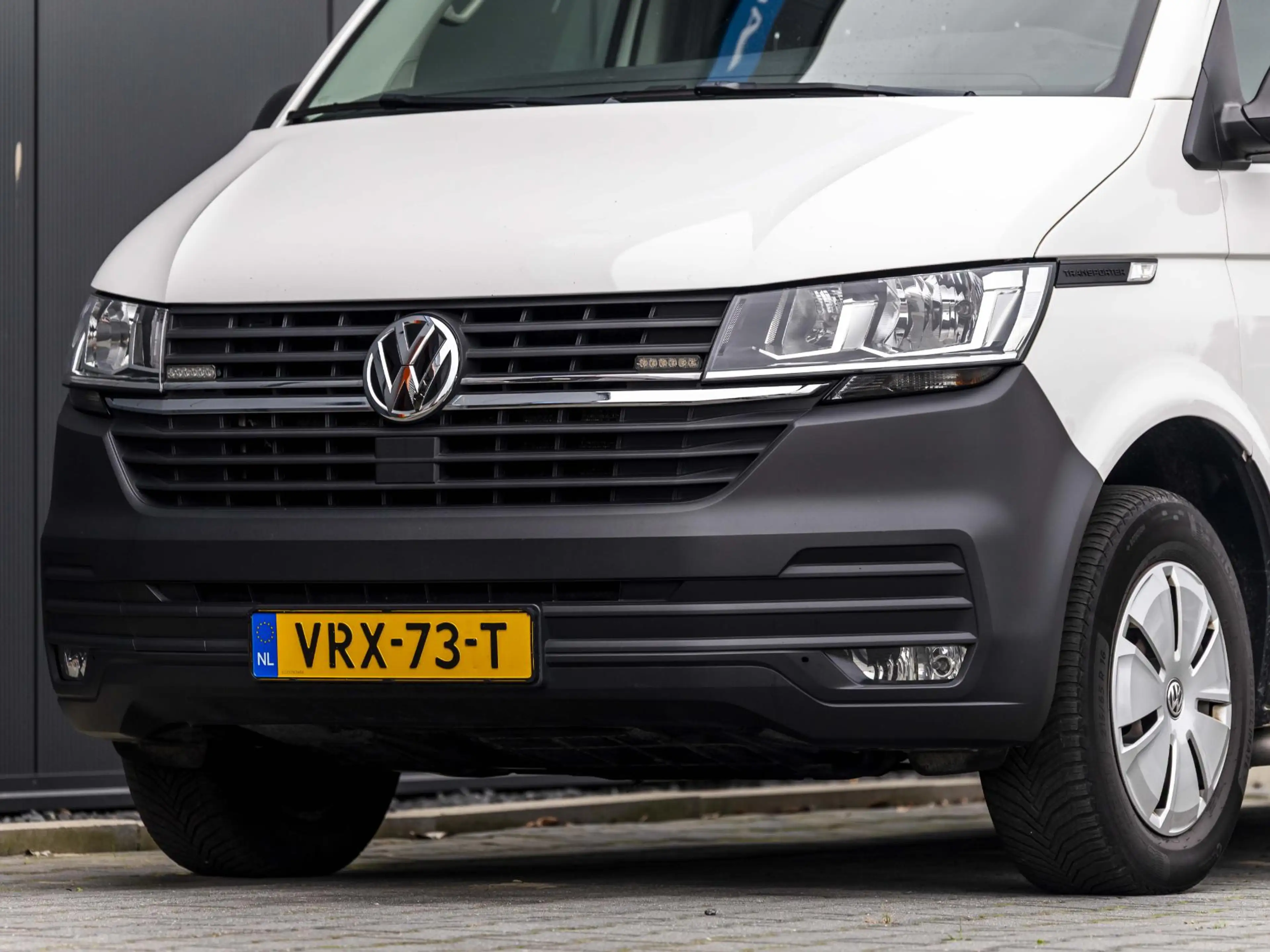 Volkswagen T6.1 Transporter 2.0 TDI L2H1 28 Bulli Dubbele schuifdeur|stoel ver — photo 13