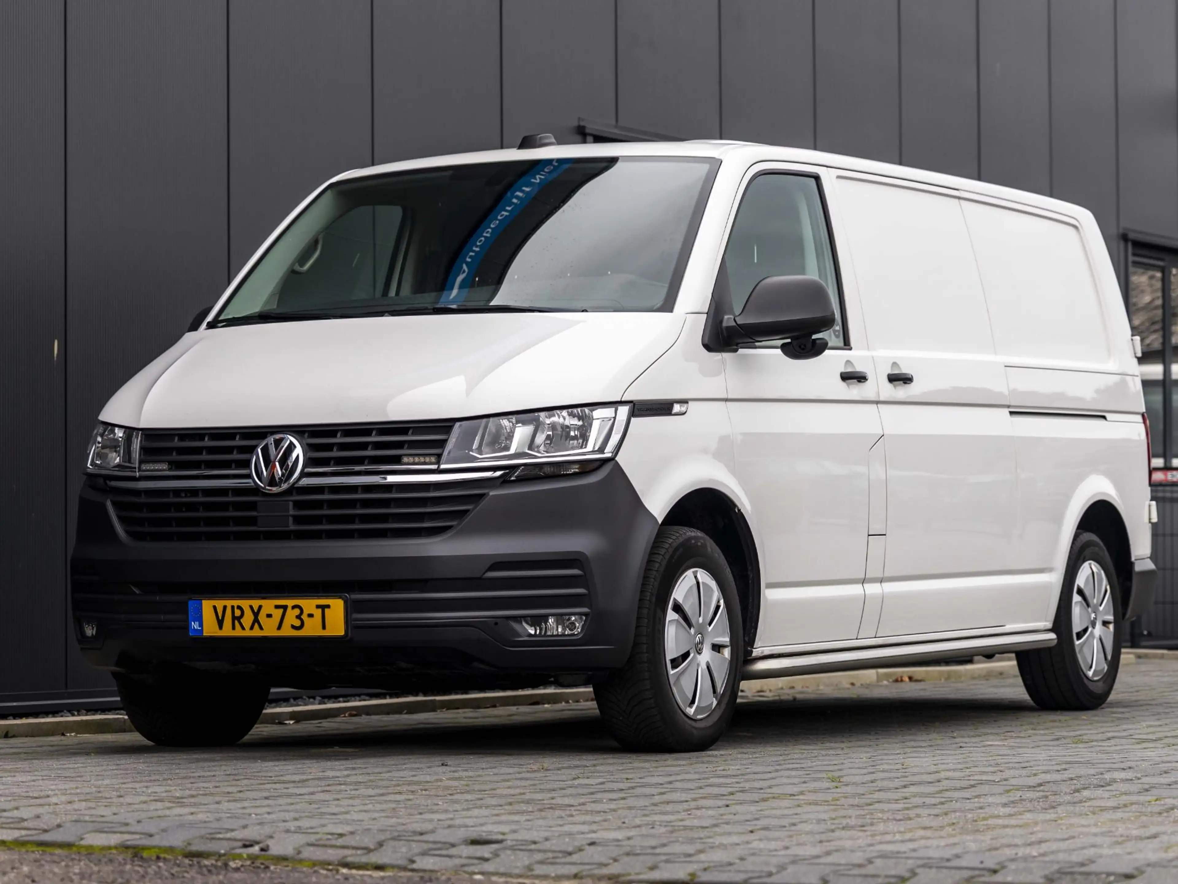 Volkswagen T6.1 Transporter 2.0 TDI L2H1 28 Bulli Dubbele schuifdeur|stoel ver — photo 11