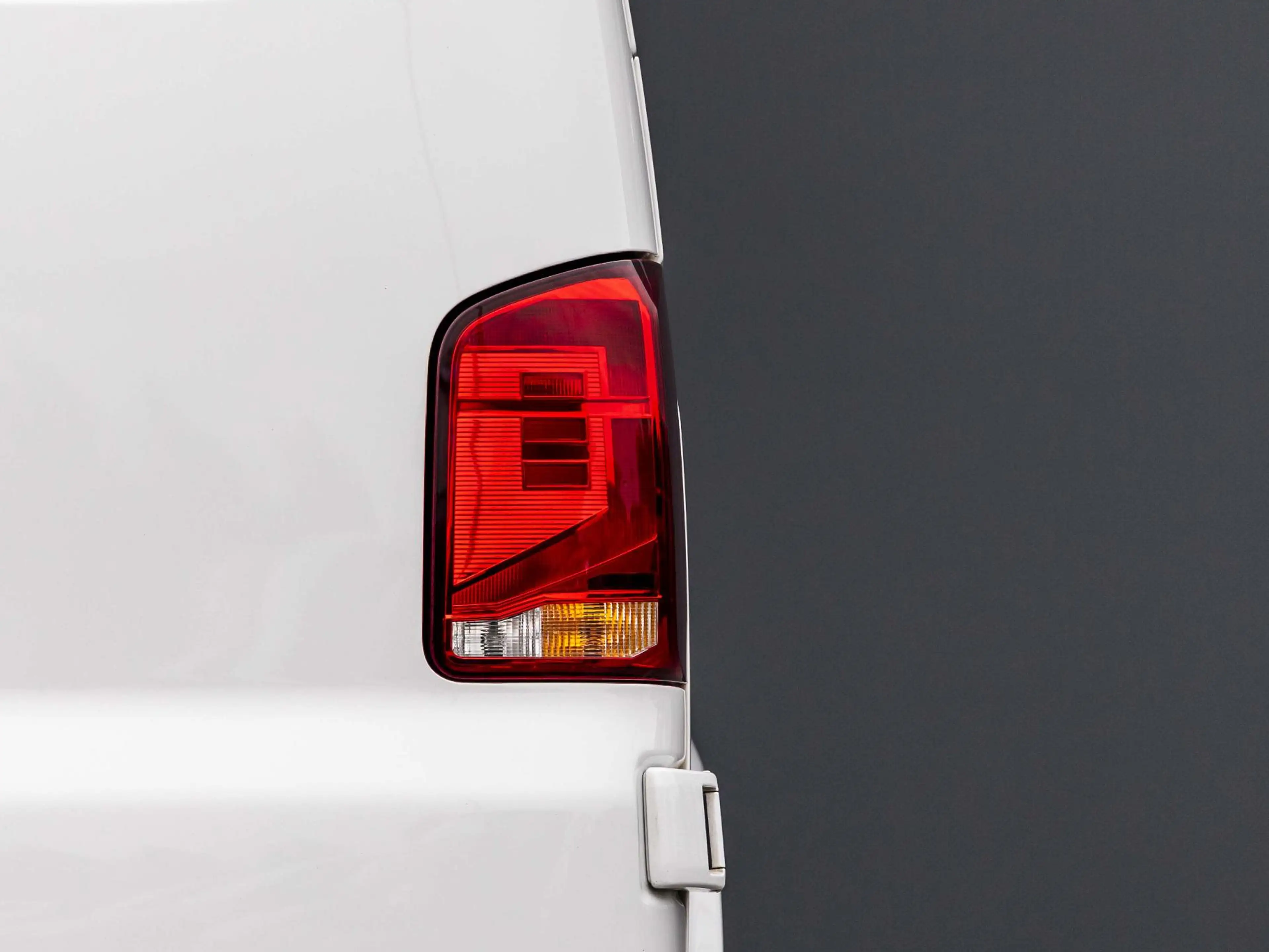 Volkswagen T6.1 Transporter 2.0 TDI L2H1 28 Bulli Dubbele schuifdeur|stoel ver — photo 8