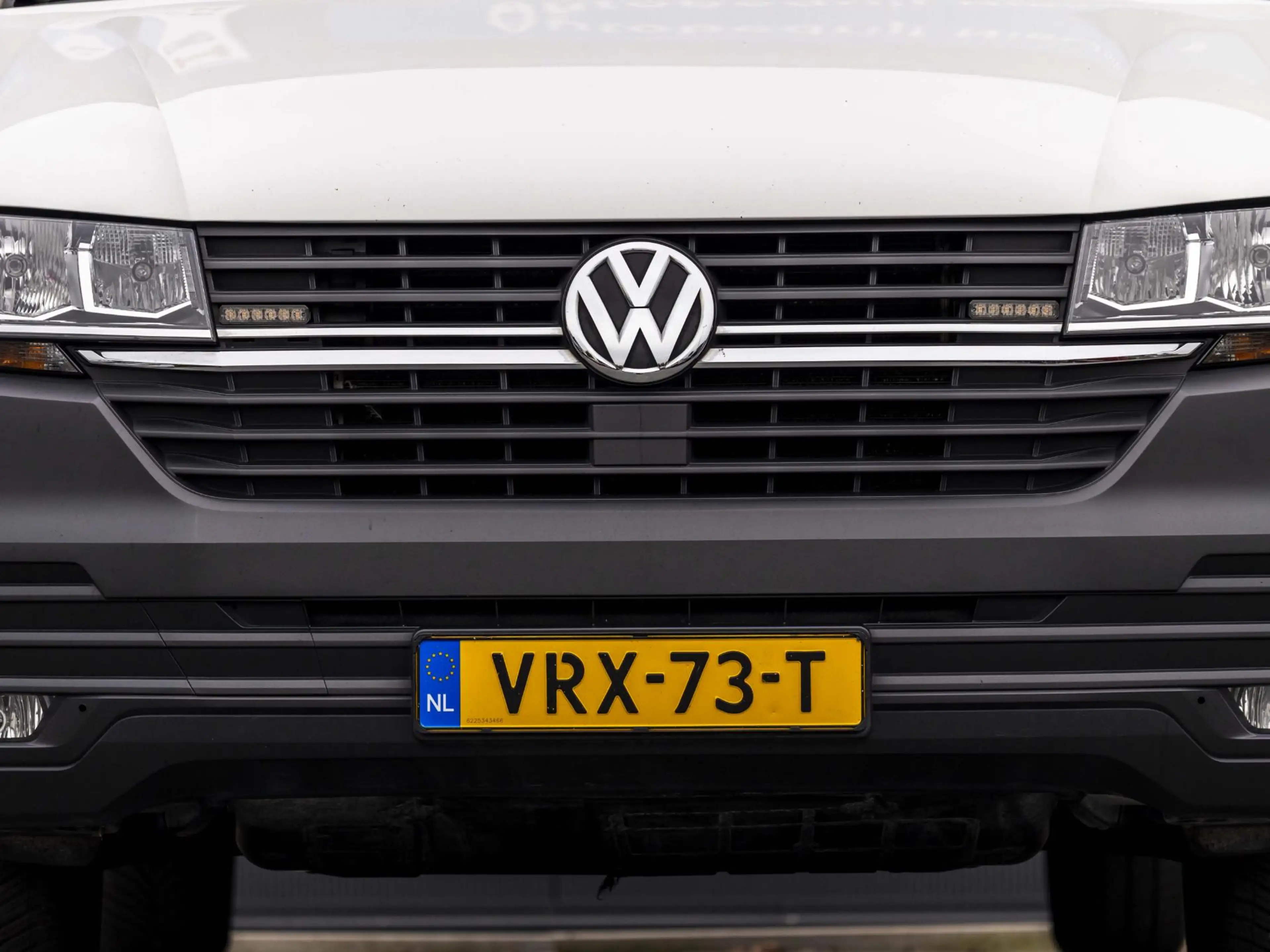 Volkswagen T6.1 Transporter 2.0 TDI L2H1 28 Bulli Dubbele schuifdeur|stoel ver — photo 3