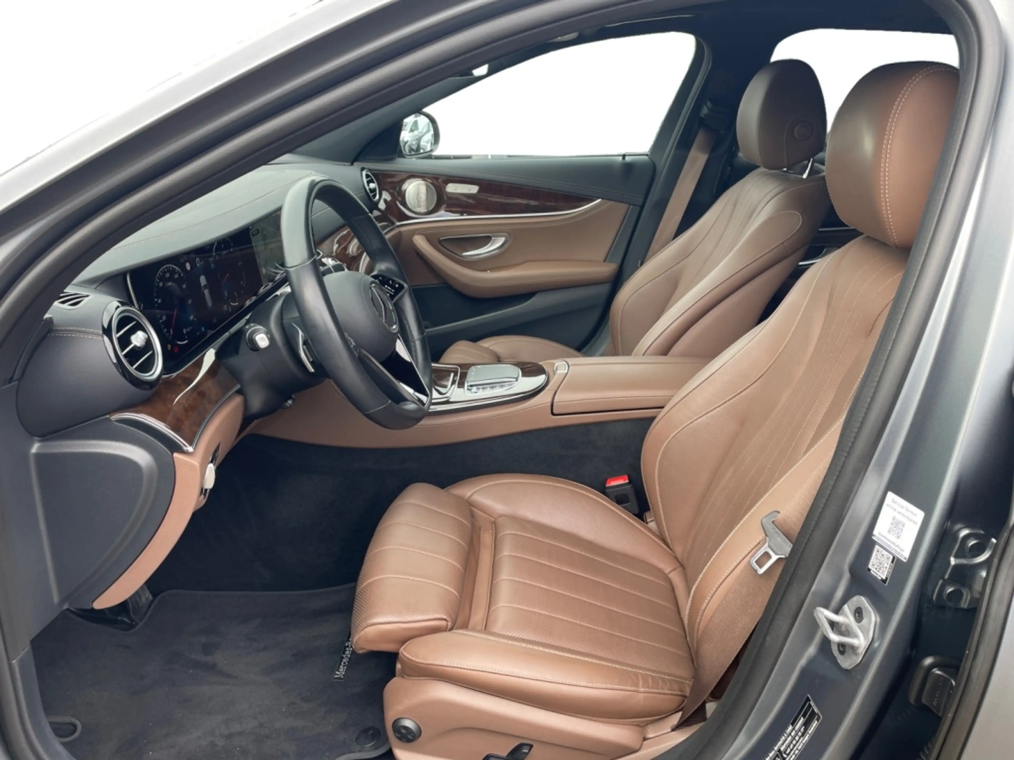 Mercedes-Benz E 400 d T 4matic AMG AMG+Exclusive+MBUX+Burm+HUD — photo 9