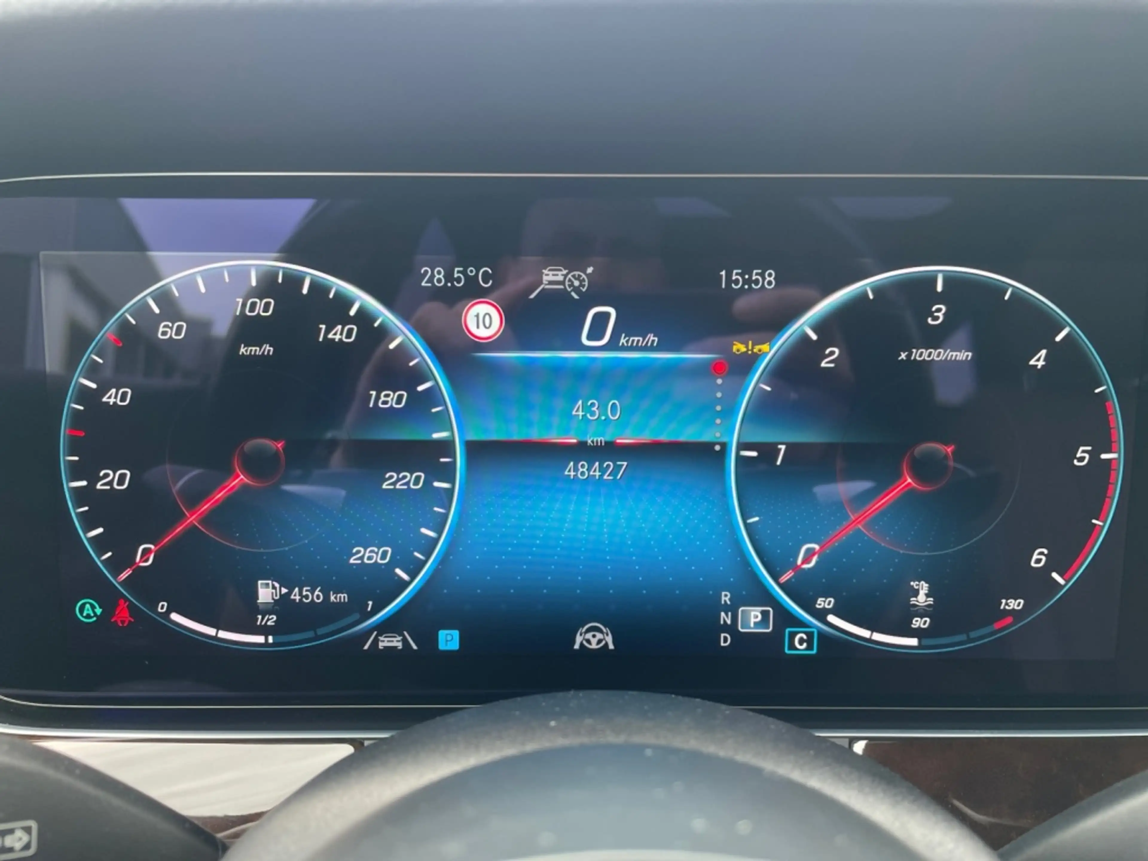 Mercedes-Benz E 400 d T 4matic AMG AMG+Exclusive+MBUX+Burm+HUD — photo 14