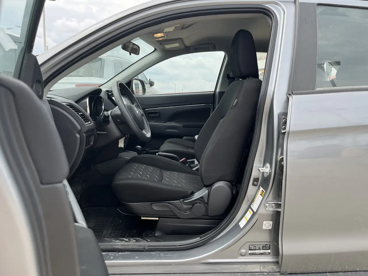 Mitsubishi RVR снимка Mitsubishi RVR