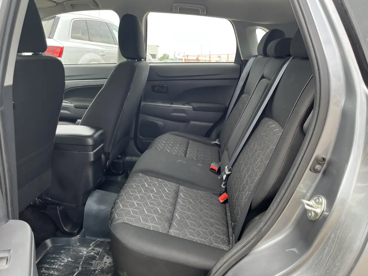 Mitsubishi RVR снимка Mitsubishi RVR