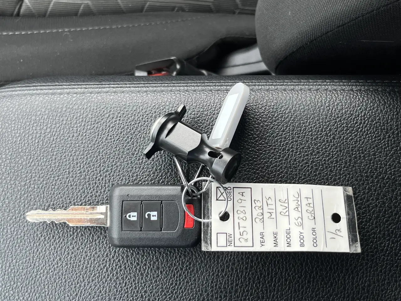 Mitsubishi RVR снимка Mitsubishi RVR