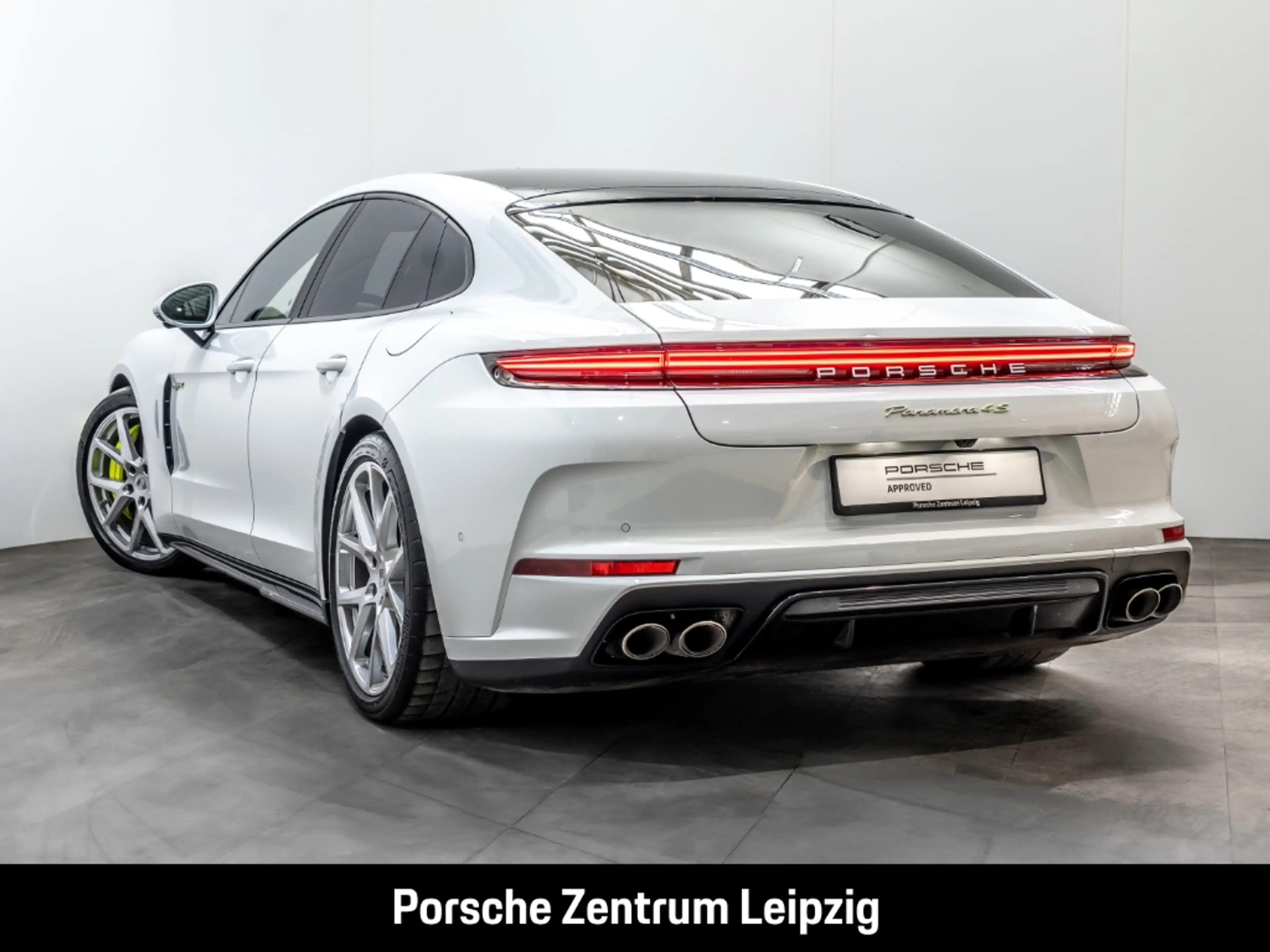 Porsche Panamera 4S E-Hybrid Sportabgas SportDesign HeadUp — photo 3