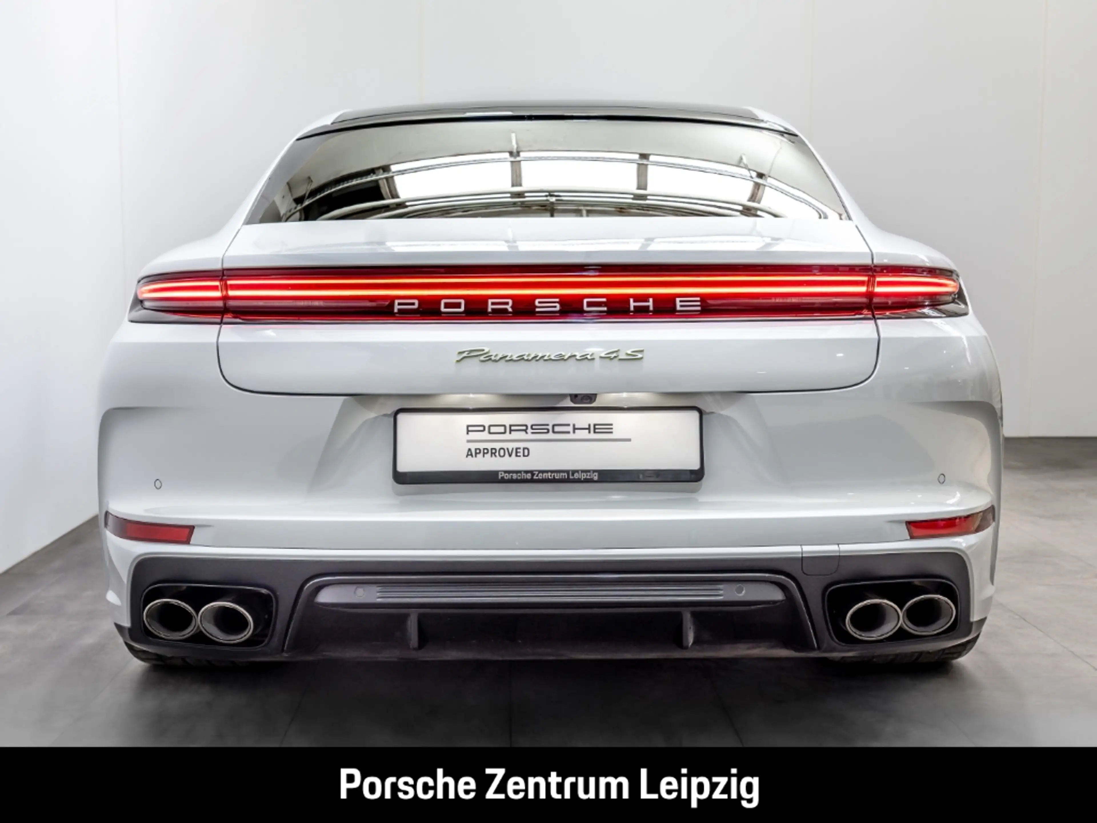 Porsche Panamera 4S E-Hybrid Sportabgas SportDesign HeadUp — photo 5