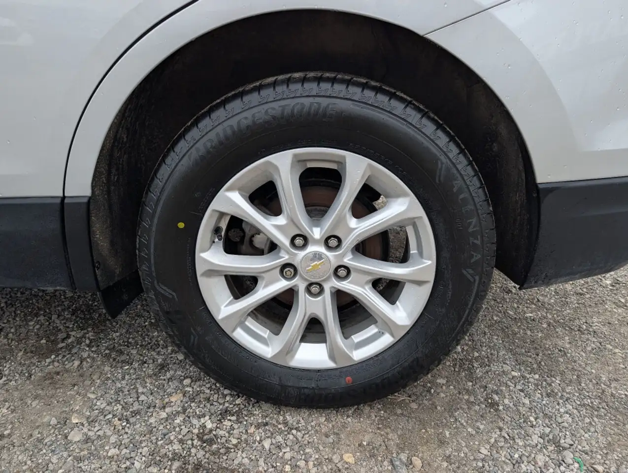 Chevrolet Equinox снимка Chevrolet Equinox