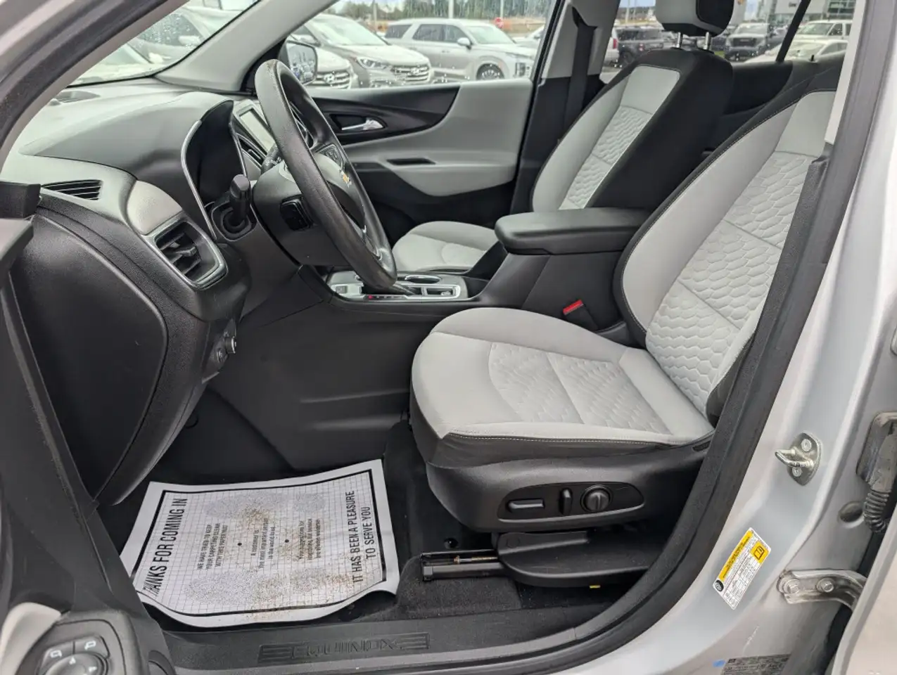 Chevrolet Equinox снимка Chevrolet Equinox