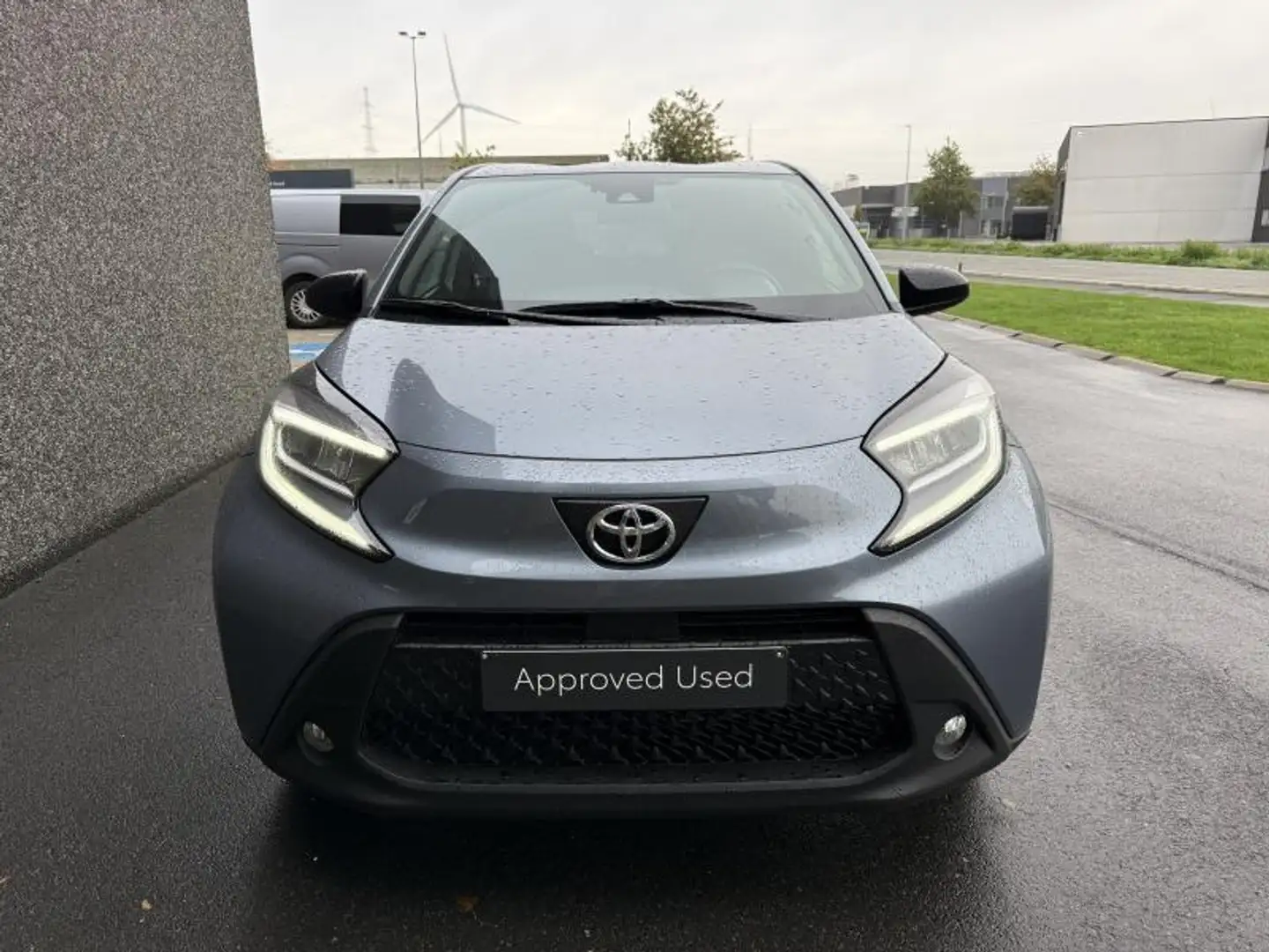 Toyota Aygo X 1.0 MT Active + Zetelverwarming Grigio - 2