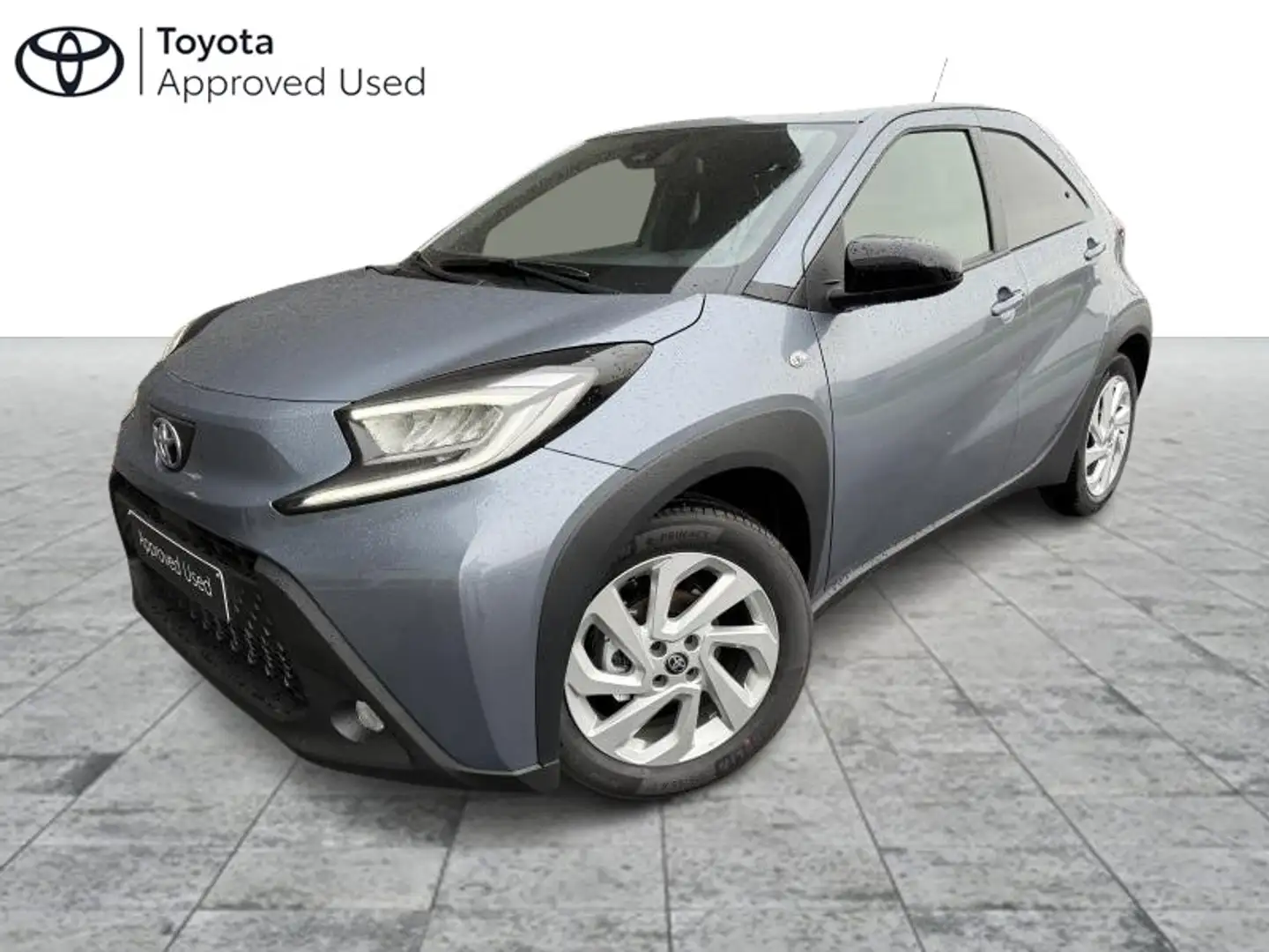 Toyota Aygo X 1.0 MT Active + Zetelverwarming Grigio - 1