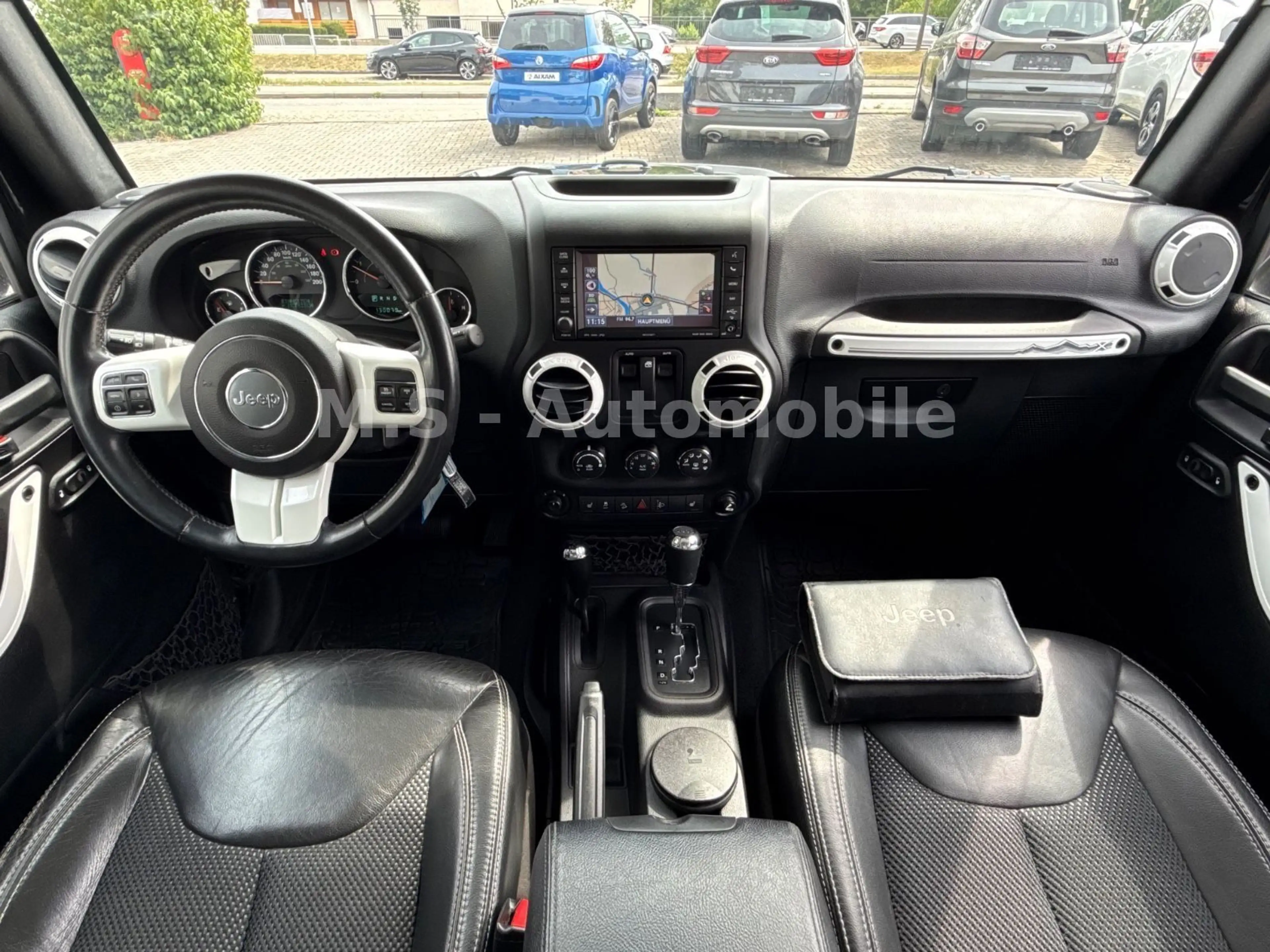 Jeep Wrangler Unlimited X 2.8CRD Automatik*AHK*SHZ — photo 13