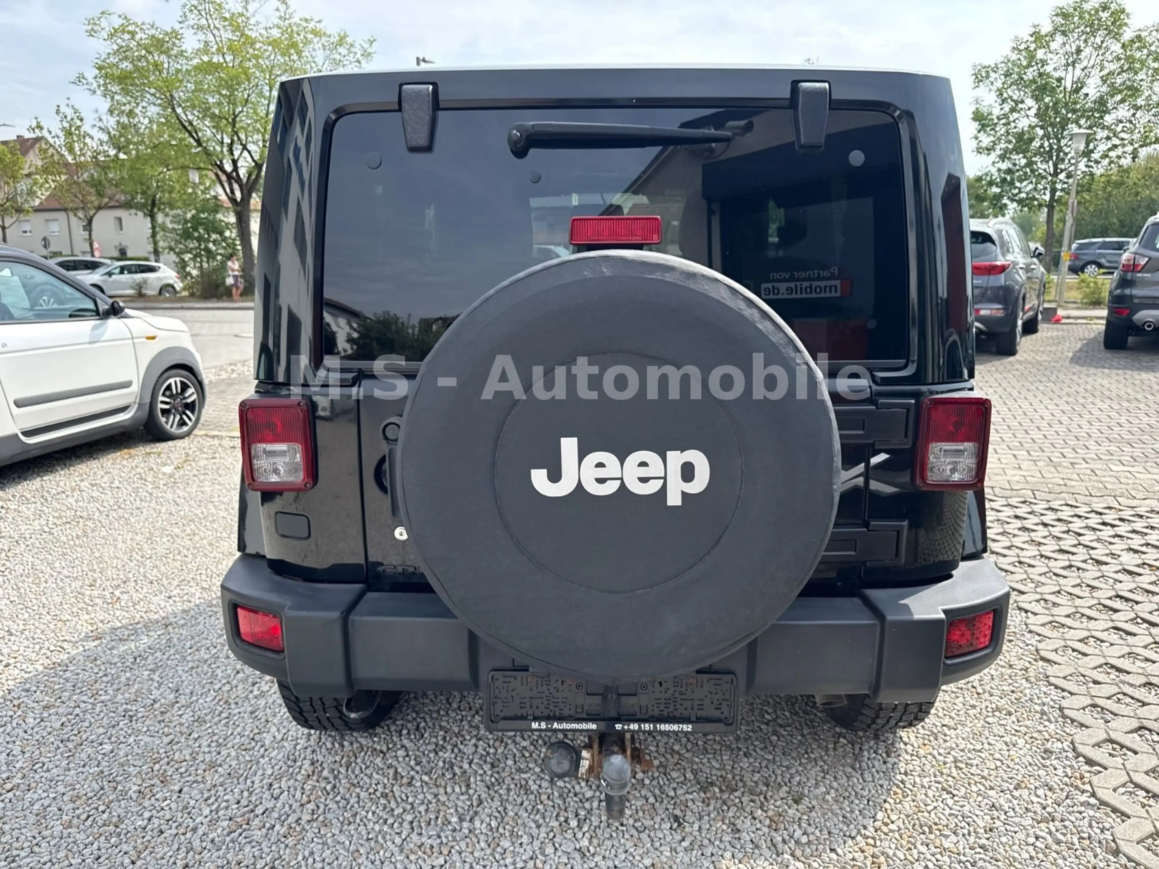 Jeep Wrangler Unlimited X 2.8CRD Automatik*AHK*SHZ — photo 4