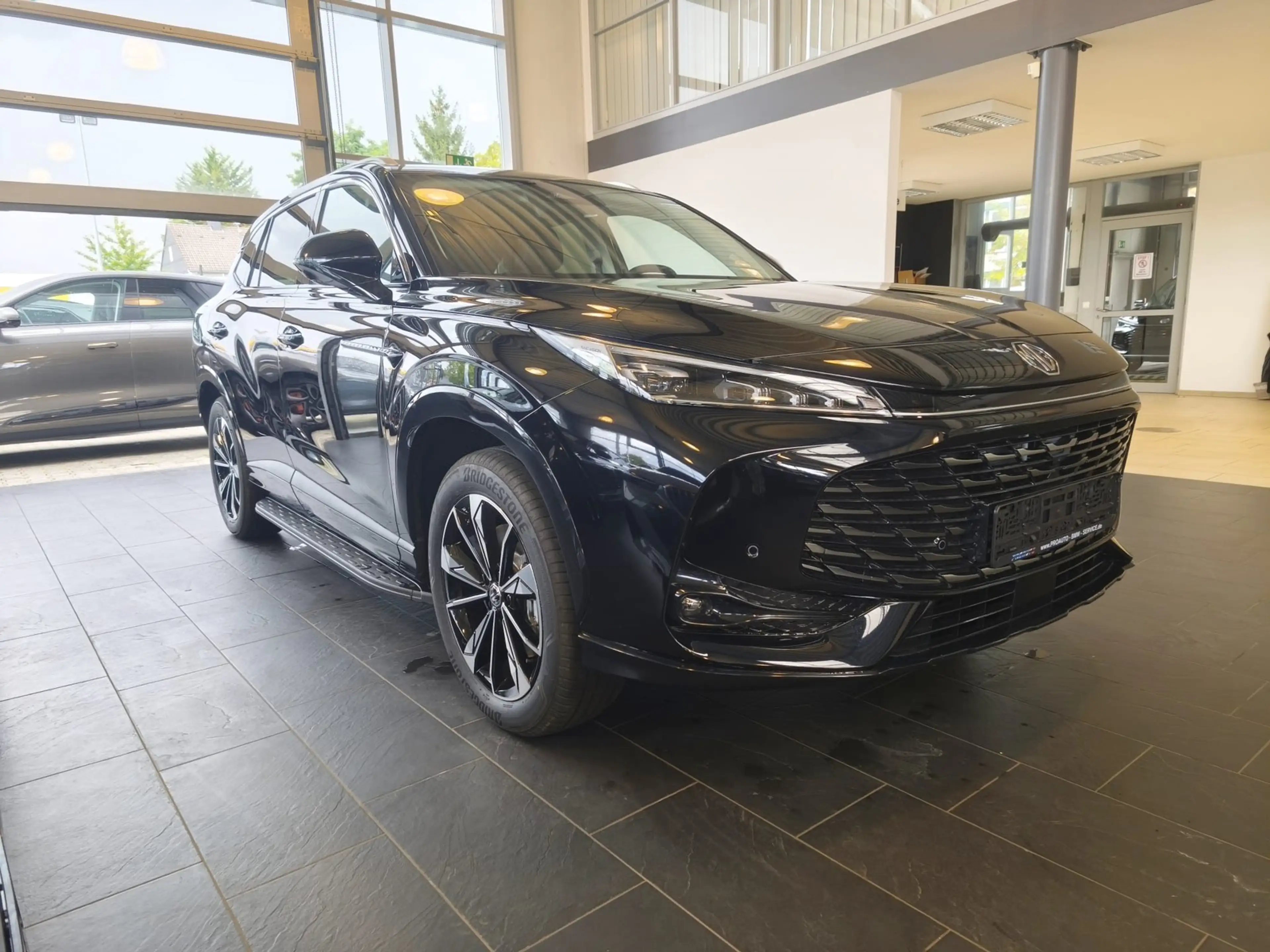 MG HS Hybrid+1.5 T GDI Luxury/LED/360°