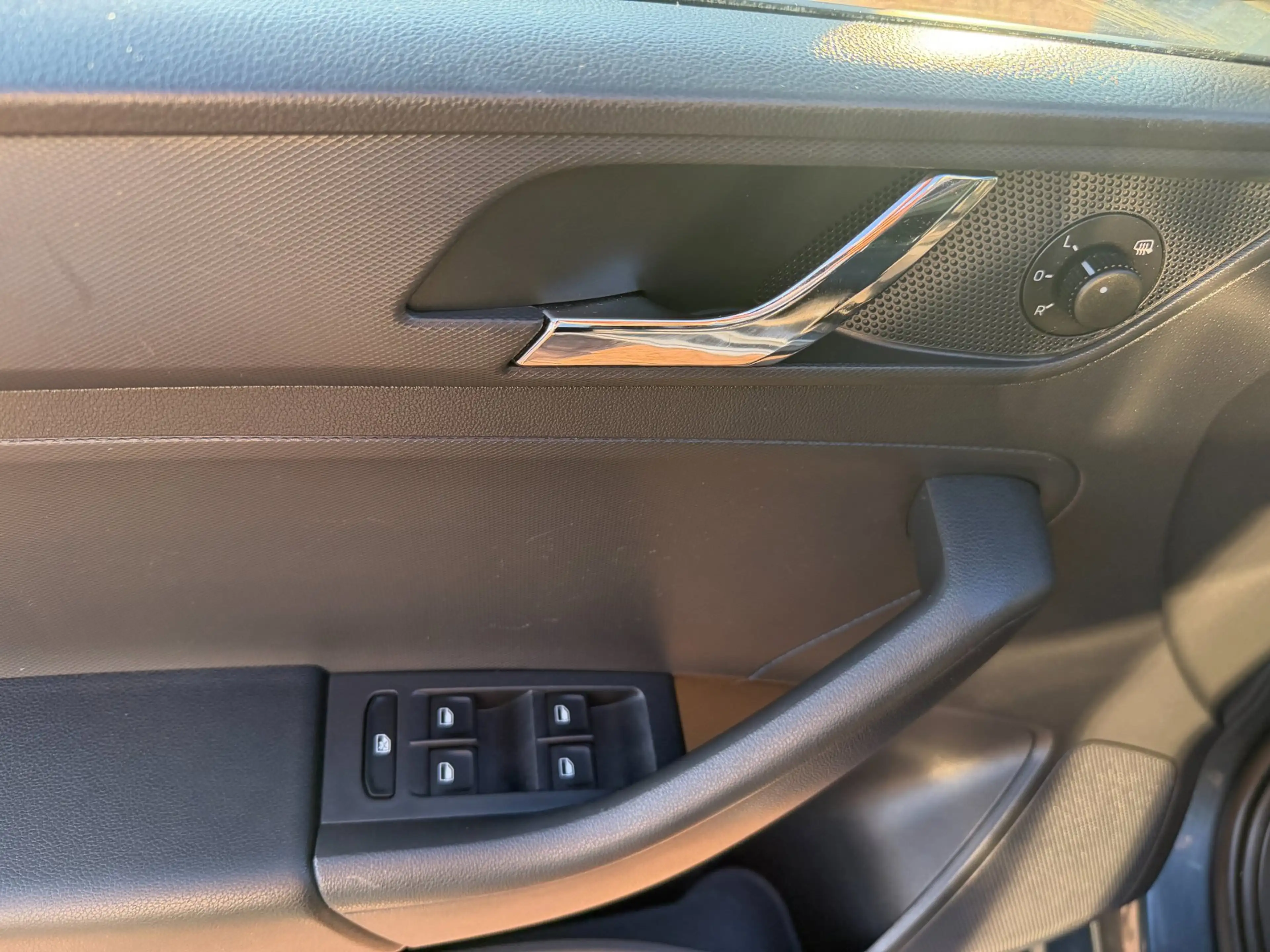 Skoda Rapid/Spaceback 1.2 TSI Greentech Style Edition PANO — photo 13