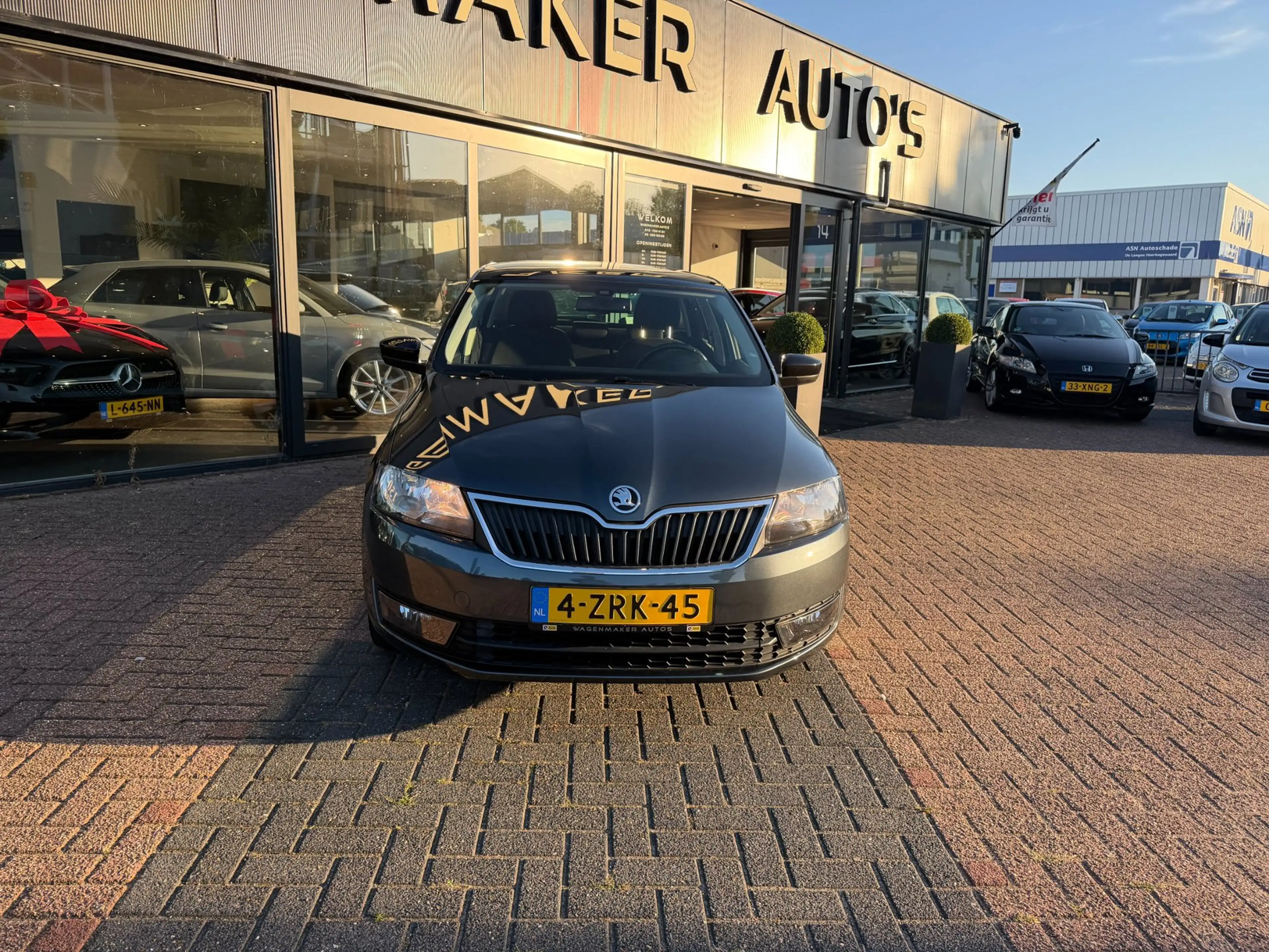 Skoda Rapid/Spaceback 1.2 TSI Greentech Style Edition PANO — photo 5