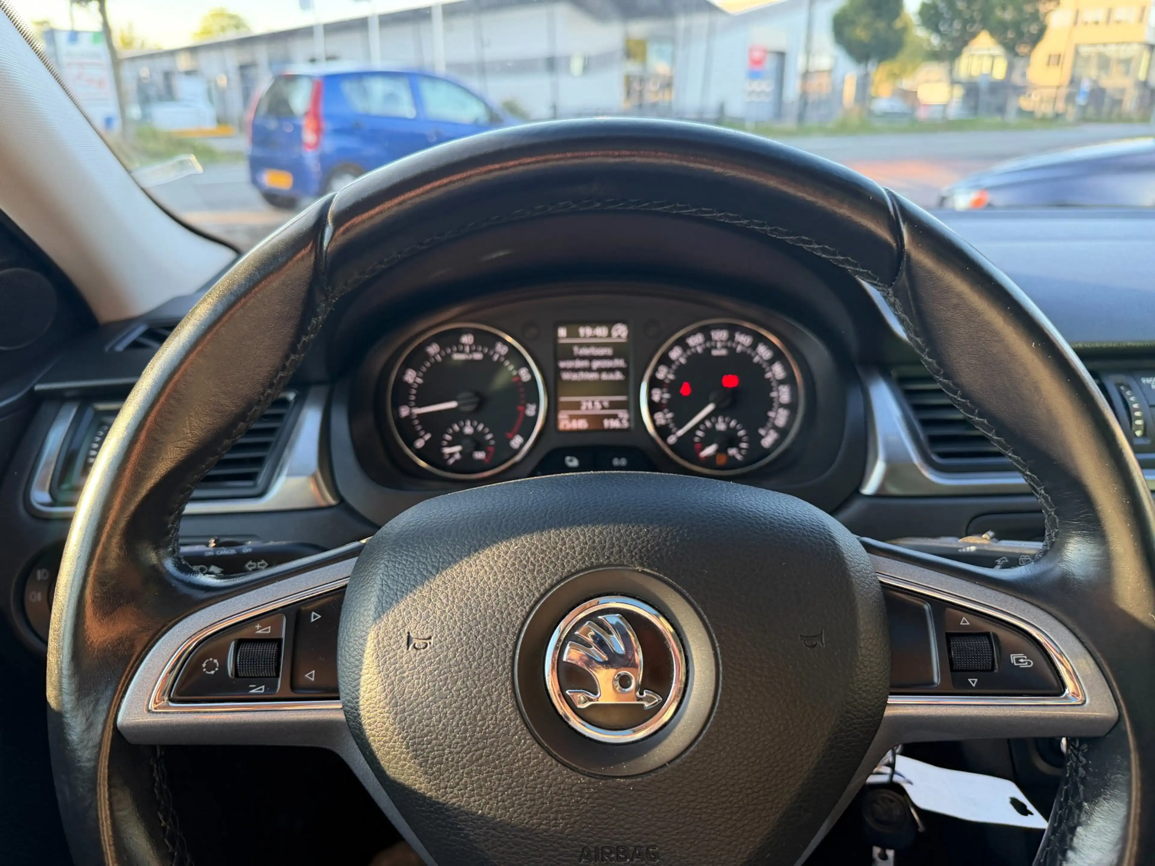 Skoda Rapid/Spaceback 1.2 TSI Greentech Style Edition PANO — photo 15