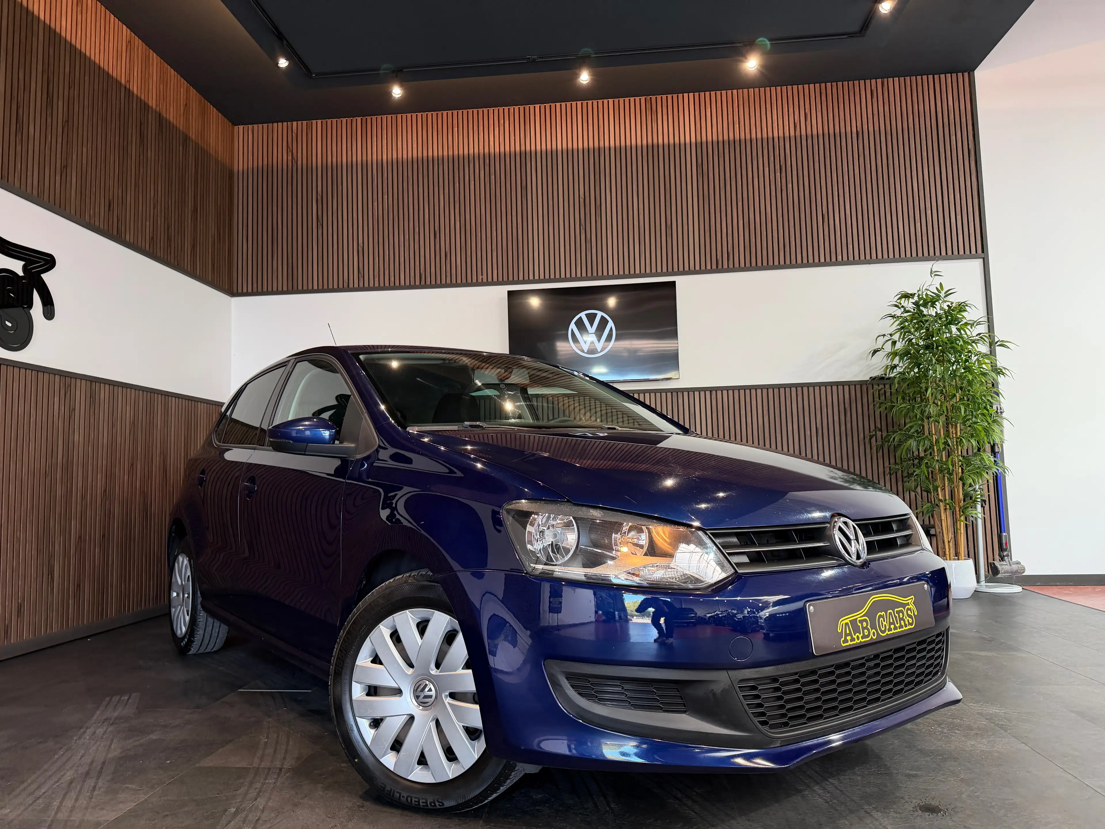 Volkswagen Polo 1.2i - GARANTIE 12MOIS - 1ERPRO — photo 3