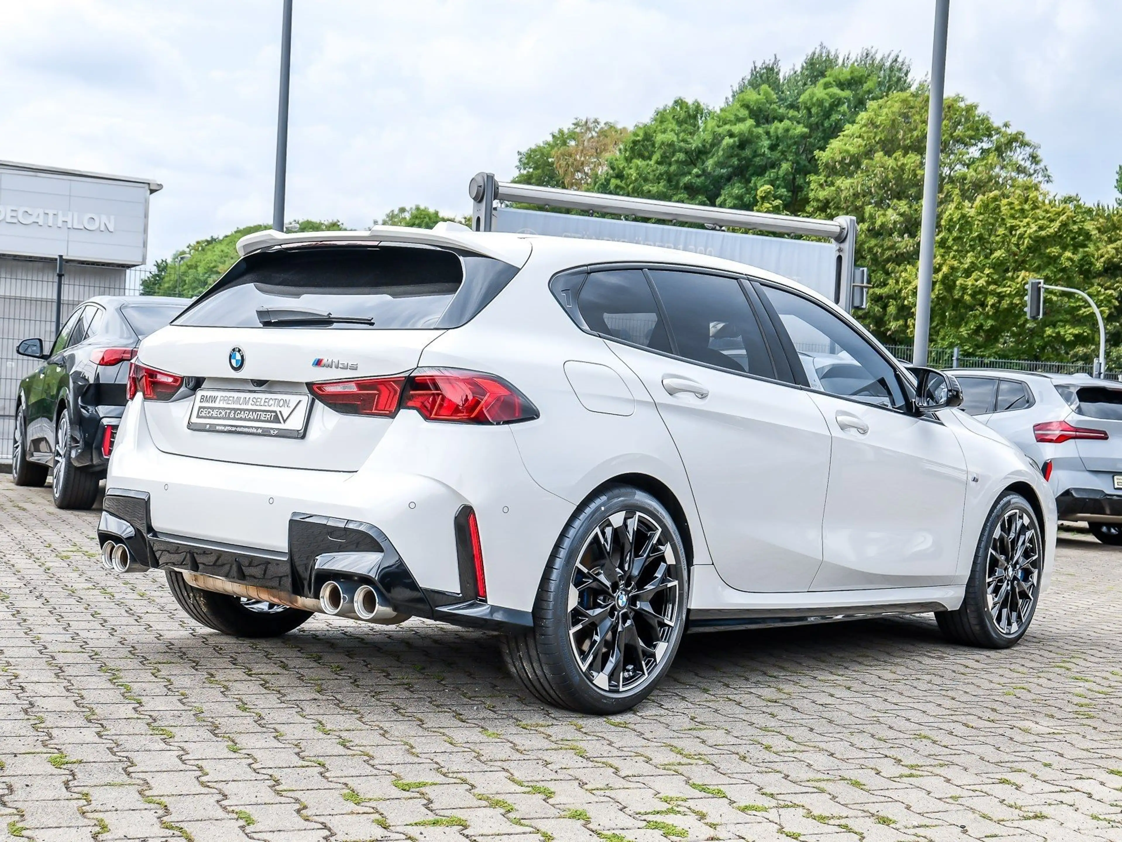 BMW 135 M135 xDrive 5-Türer M Sport Pano HuD DA Prof. H/K — photo 2