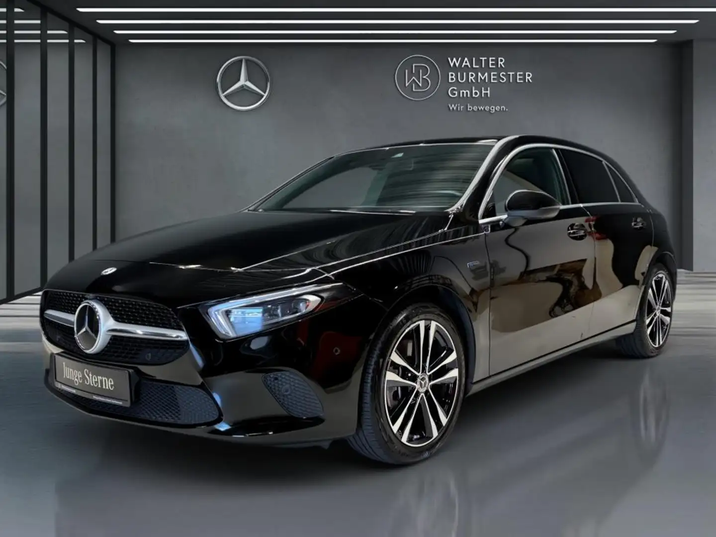 Mercedes-Benz A 250 e Progressive+Pano+Distronic+Ambiente+360° Schwarz - 1