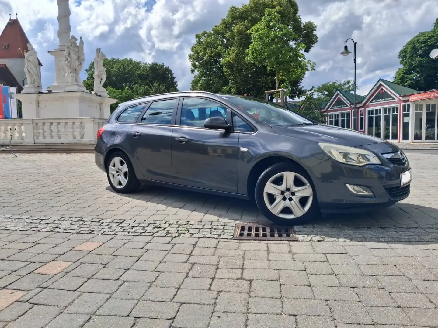 Opel Astra Astra ST 1,4 Turbo Ecotec Edition Edition Grau - 2